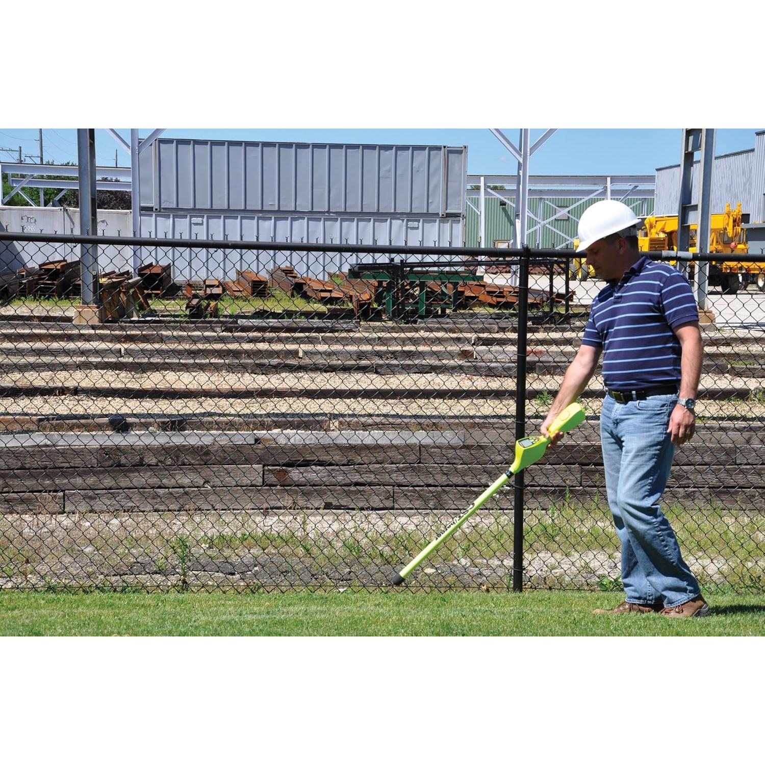 Localizador Magnético BOSCH 19-202SC con Borrado y LCD