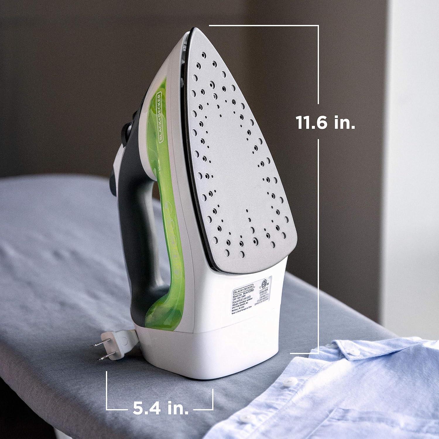 Plancha de Vapor BLACK+DECKER ICR06X con Cable Retráctil