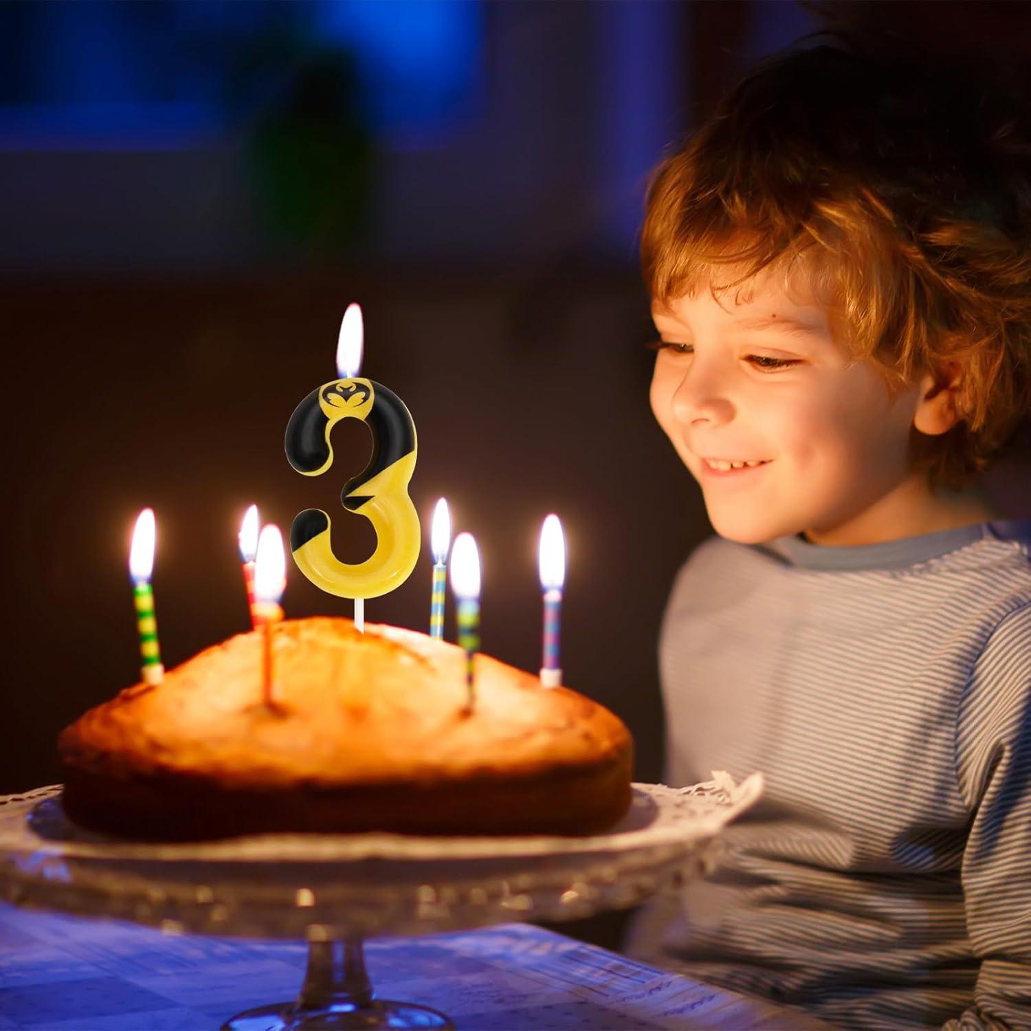 Vela de Cumpleaños Murciélago Número 3 - OGnomiFX