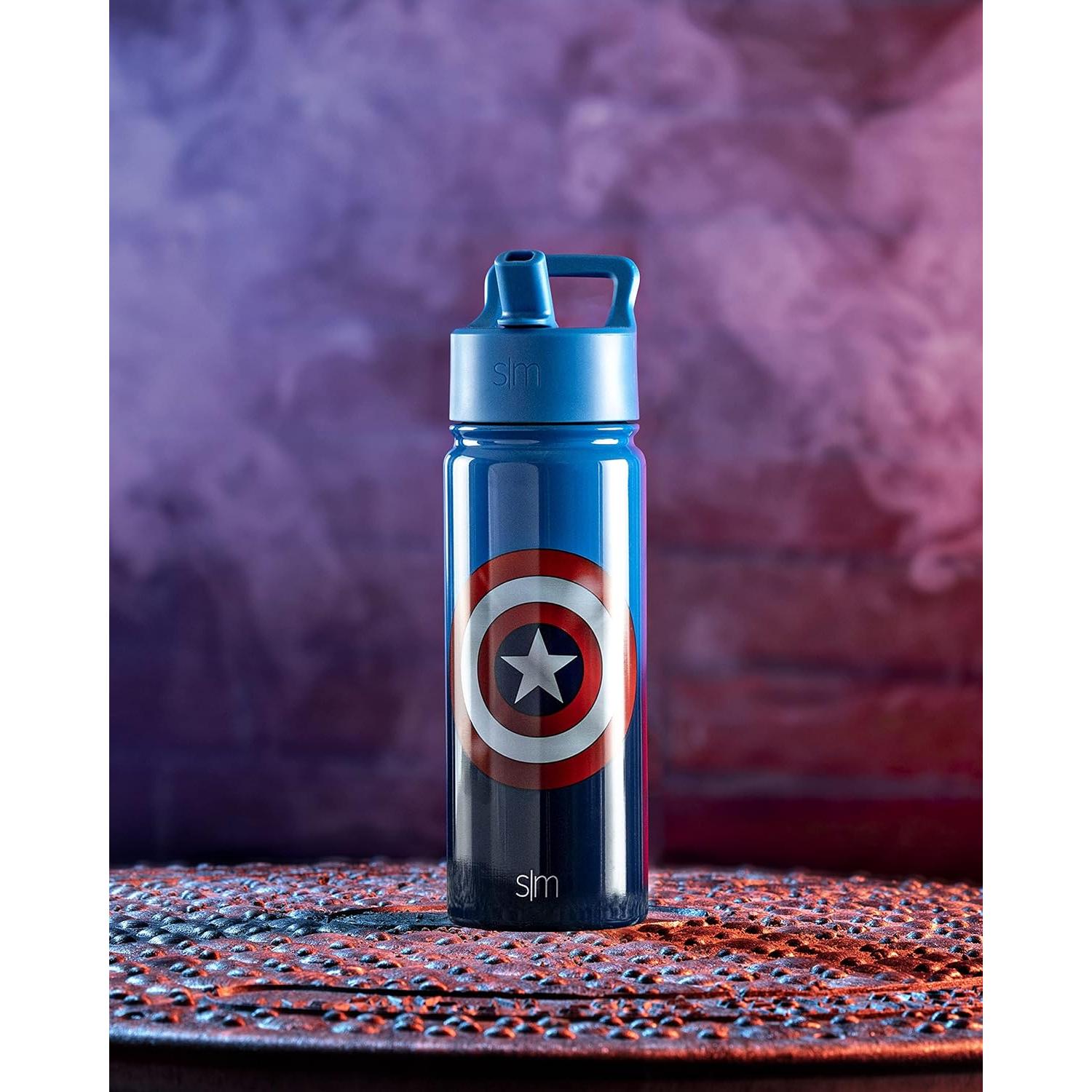 Botella de Agua Simple Modern Capitán América 532ml Aislada