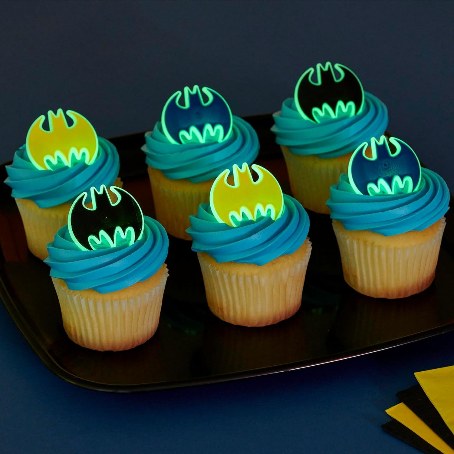 DecoPac Anillos Batman Caballero Oscuro - 24 Adornos