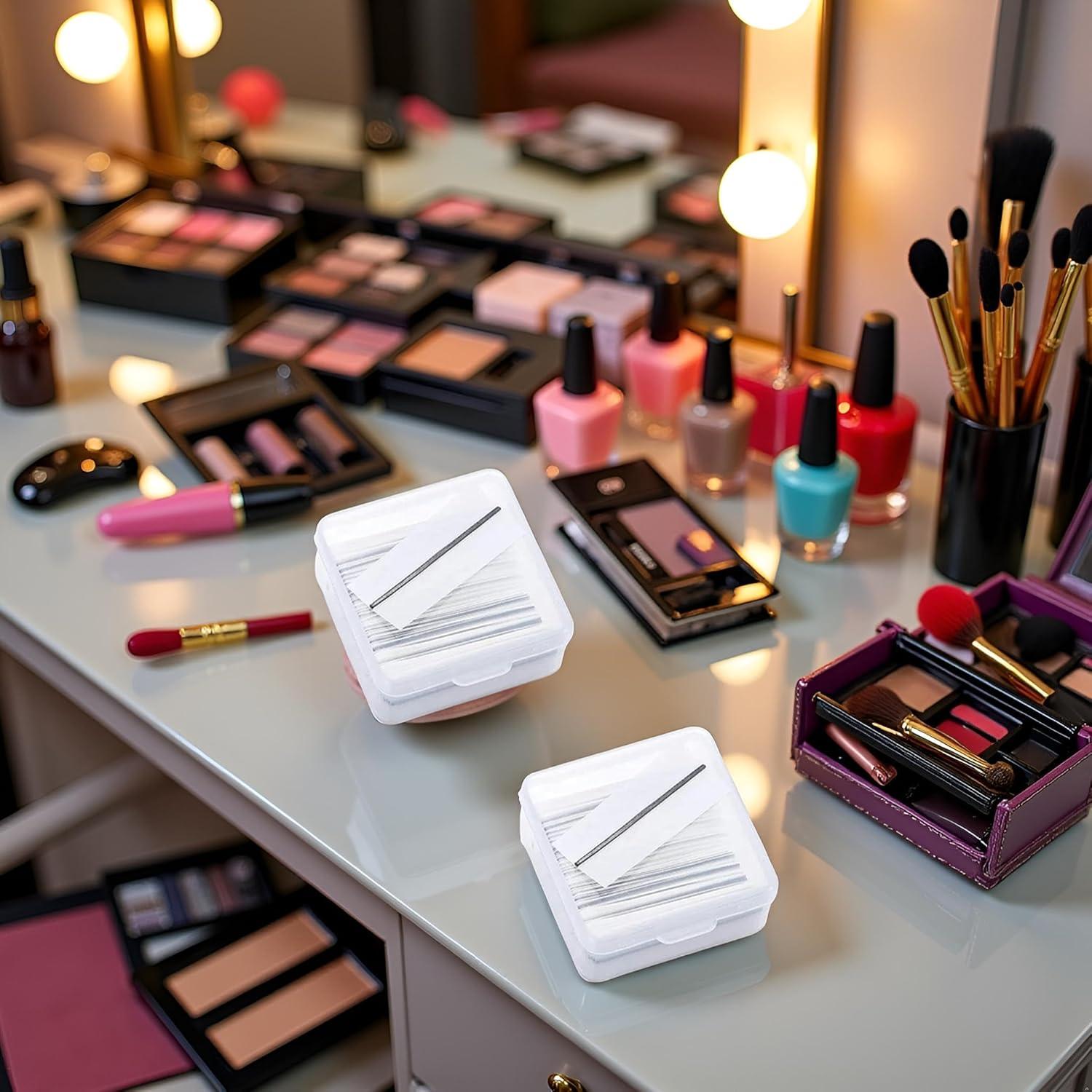 80 Piezas Pestañas Falsas Autoadhesivas BWESOO - Sin Pegamento