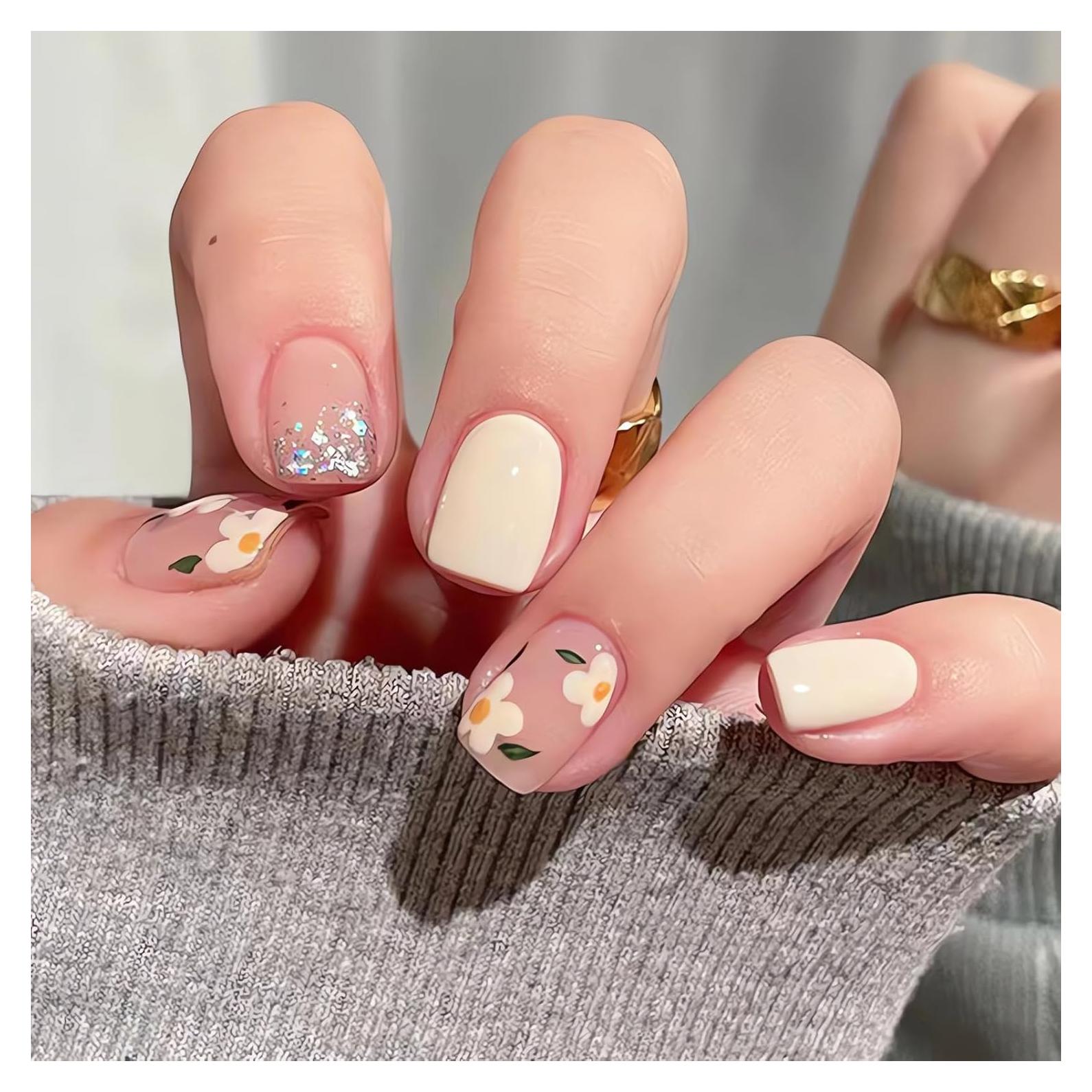 Uñas Postizas Cuadradas Cortas OHWODA 24Pcs Flores Marfil