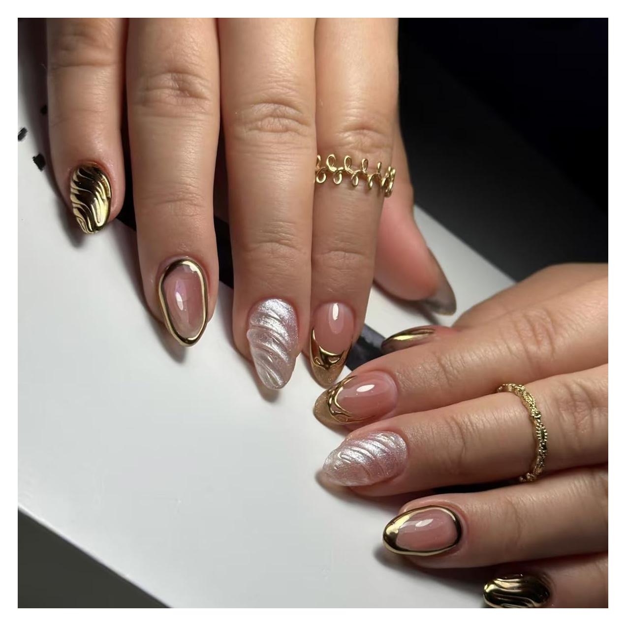 Uñas Postizas Cortas Ovaladas Doradas 24 Pcs KAICCOSO