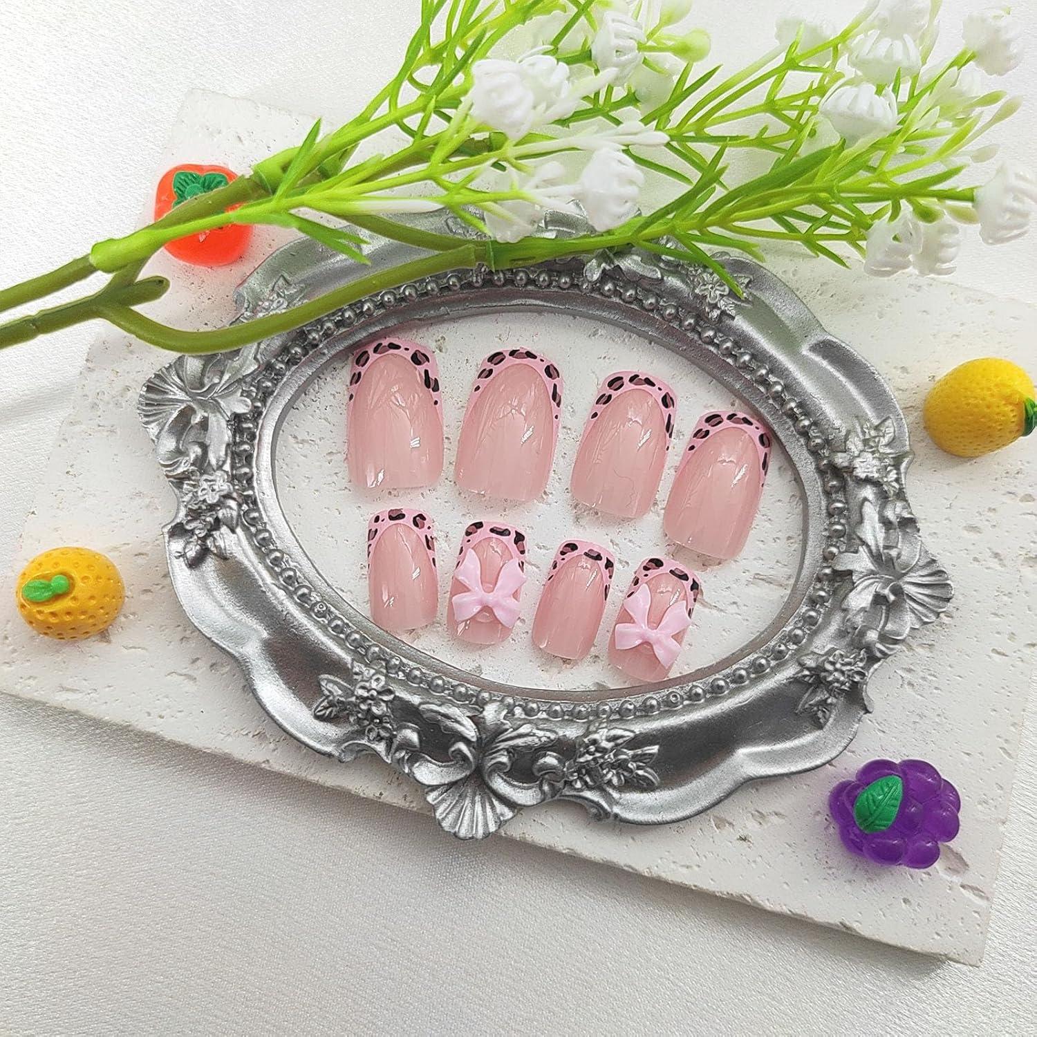 Uñas Postizas Medianas Cuadradas FOLONRAL 24Pcs Lazo 3D