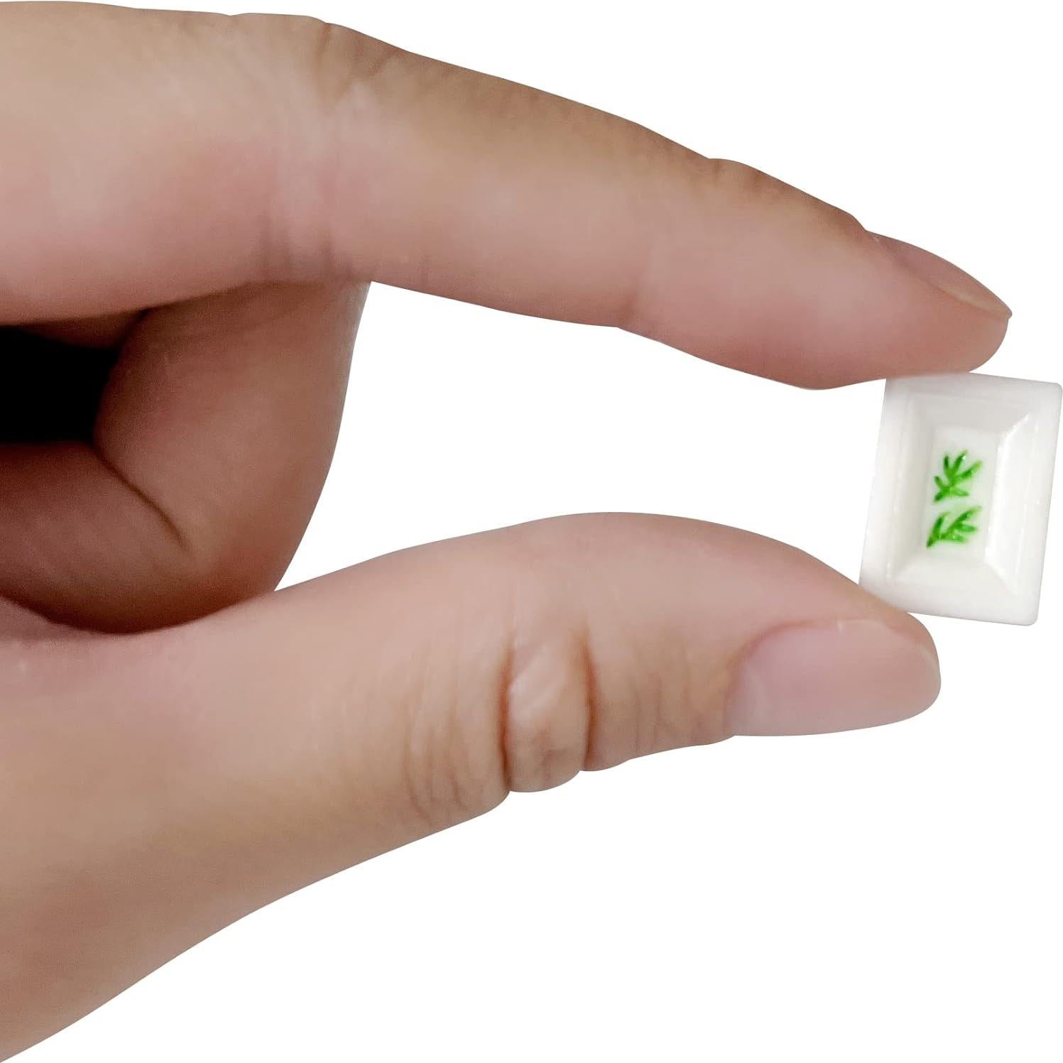 20pcs Mini Muebles de Resina Marrón para Casa de Muñecas