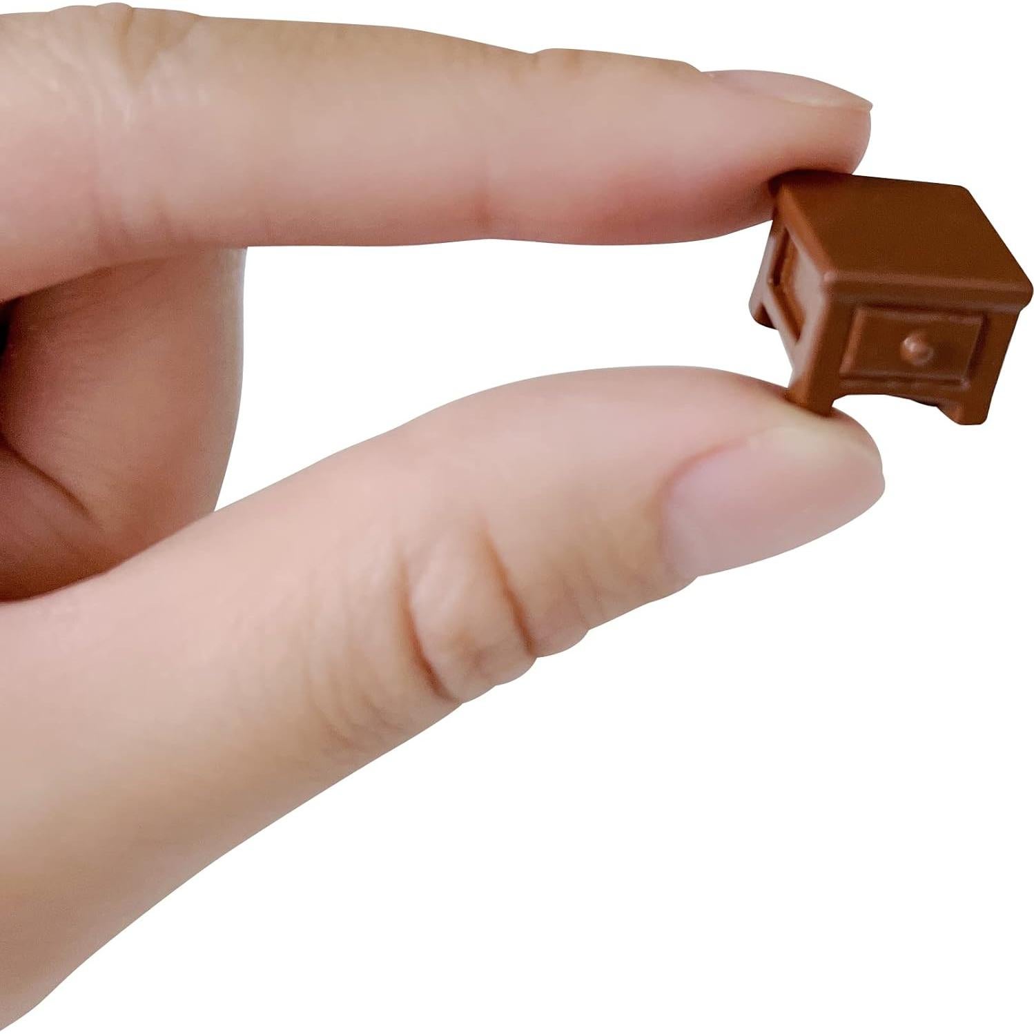 20pcs Mini Muebles de Resina Marrón para Casa de Muñecas