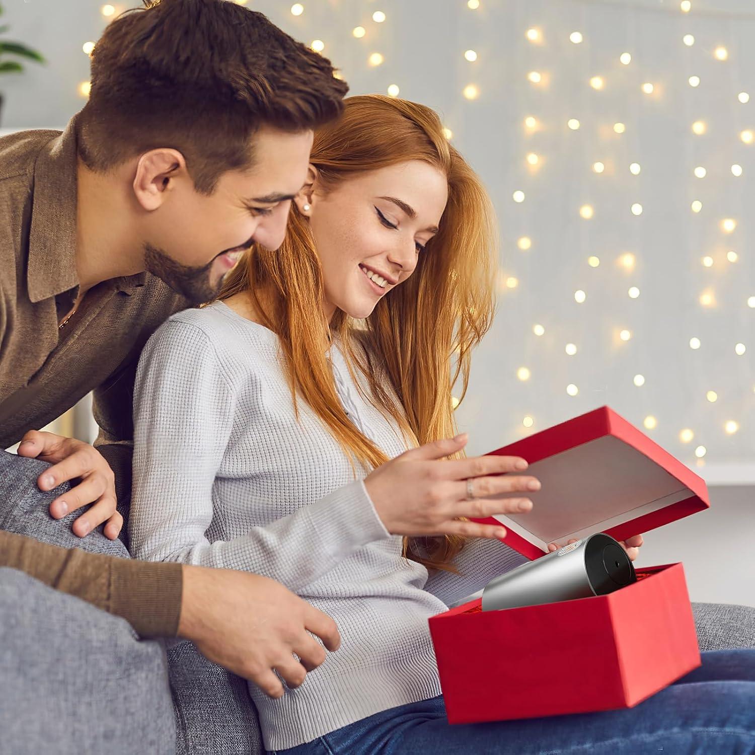 JUANANIUG Waterless Essential Oil Diffuser Rechargable: Portable Aromatherapy Diffuser for Car and Home - 4 Concentration Adjustments and Timers - Gift for Valentine’s Day (Sliver)