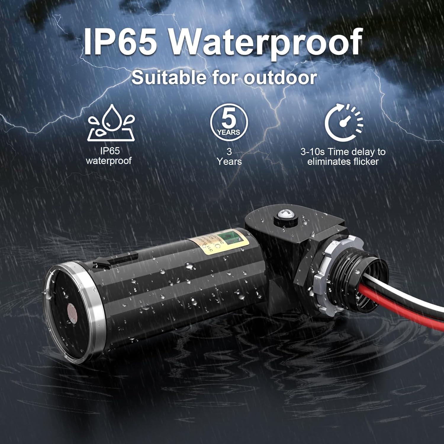 Paquete de 2 Sensores de Luz Exterior KUKUPPO IP65 100-277V