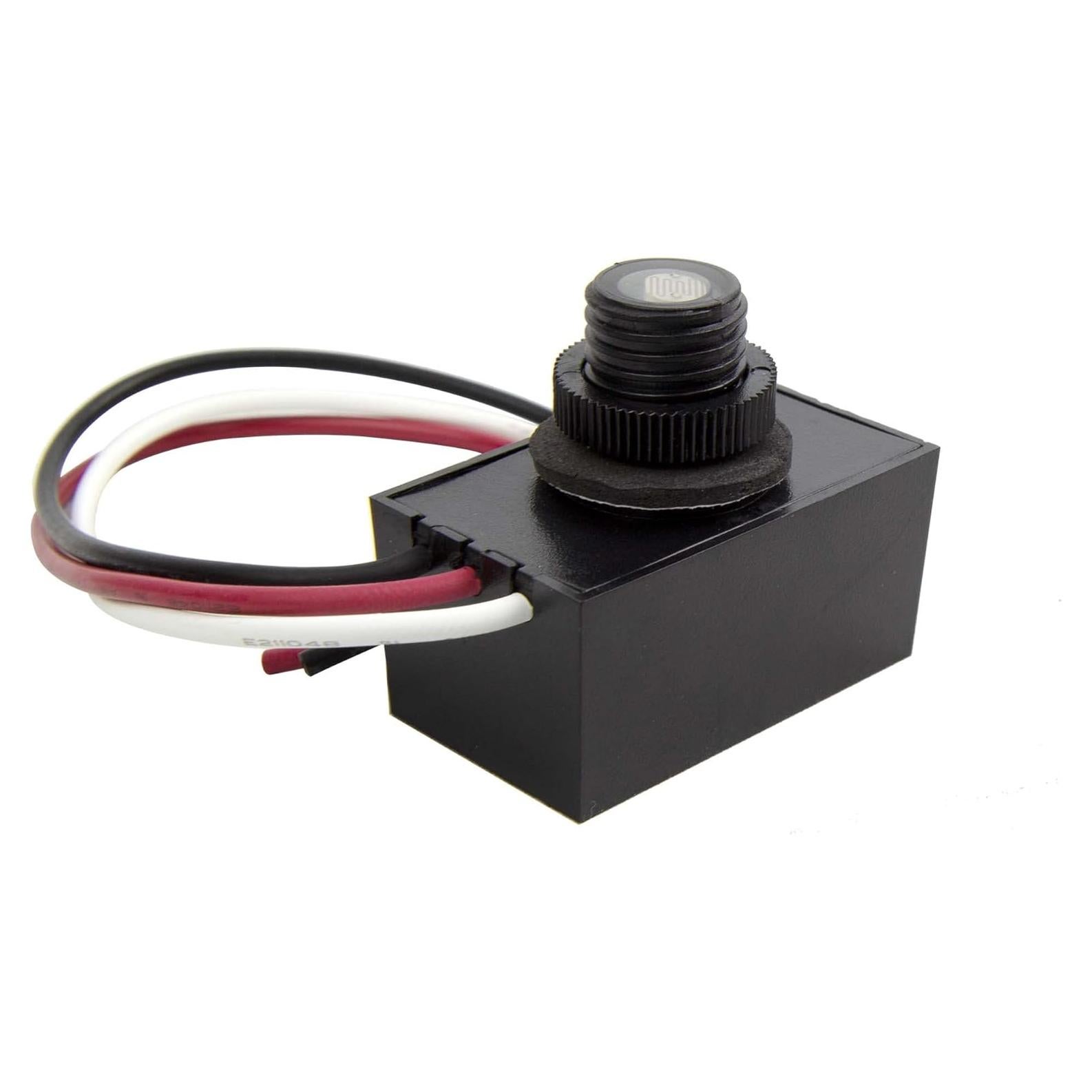 Interruptor Fotocontrol Automático Solus SPC-688 120V Negro