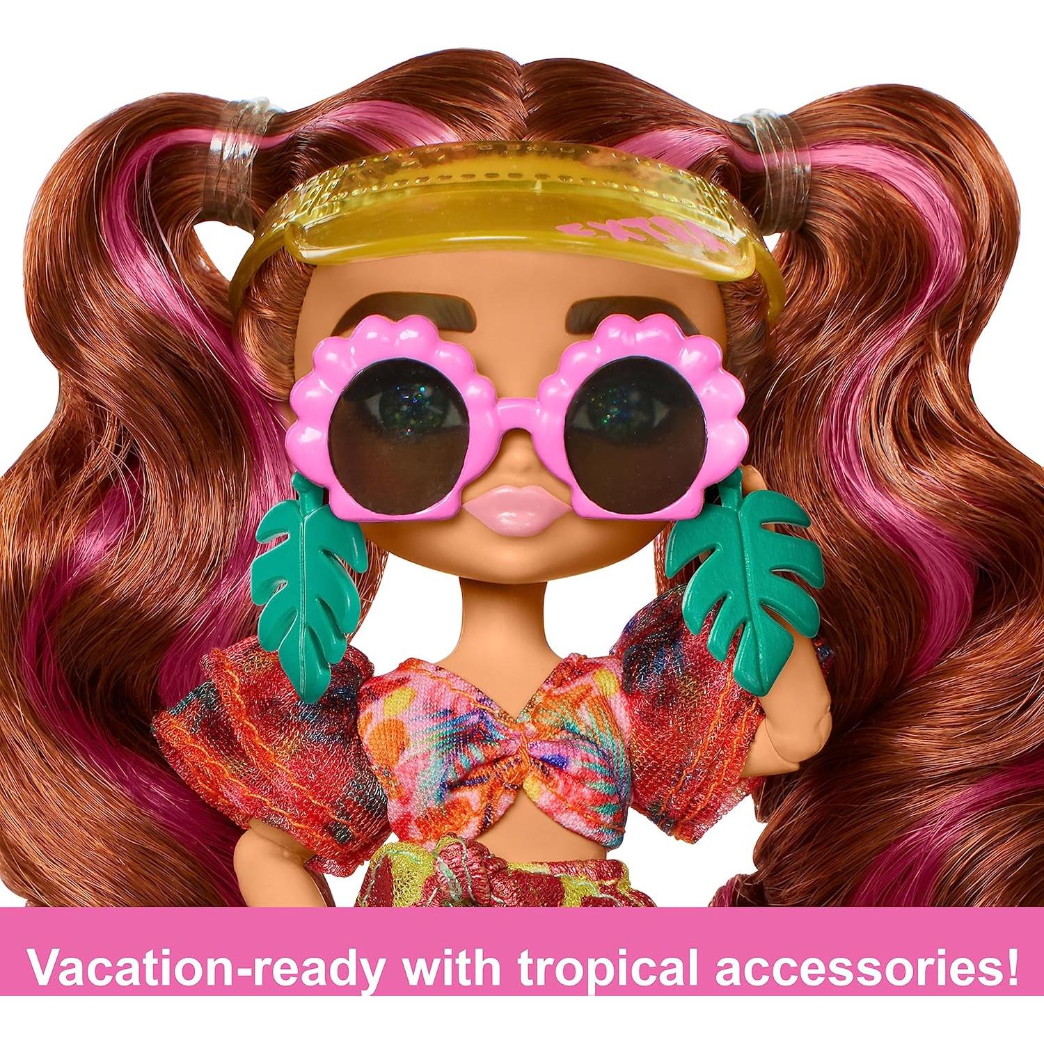 Muñeca de Viaje Barbie Extra Fly Minis Playa con Accesorios