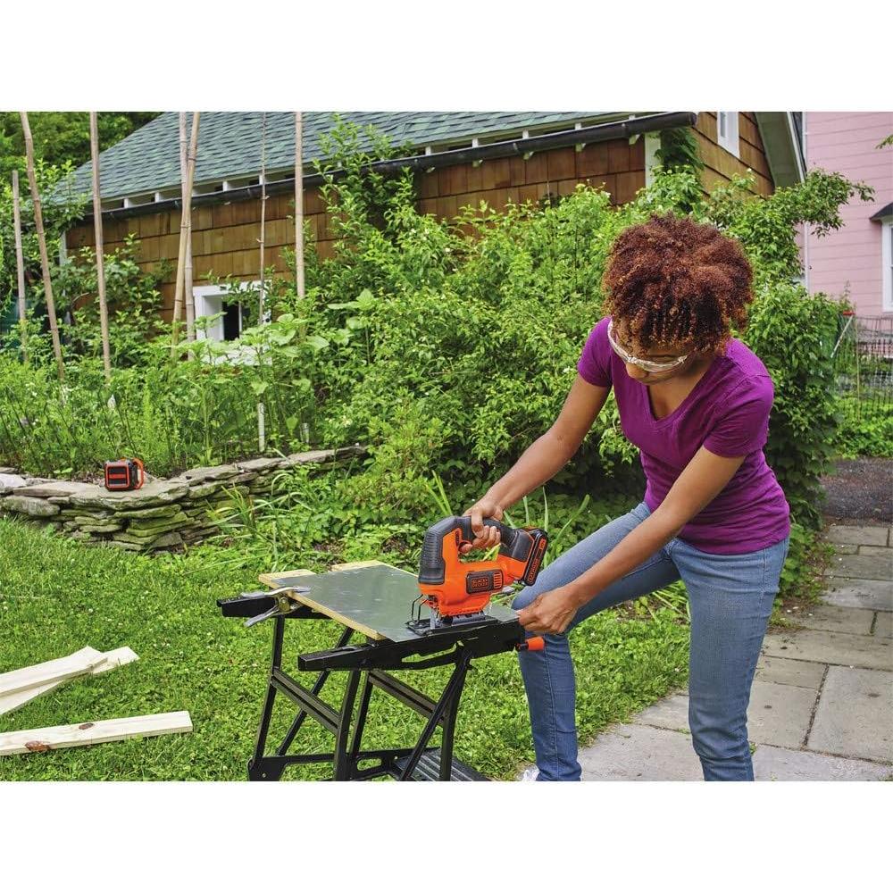 Sierra de calar inalámbrica BLACK+DECKER 20V MAX BDCJS20