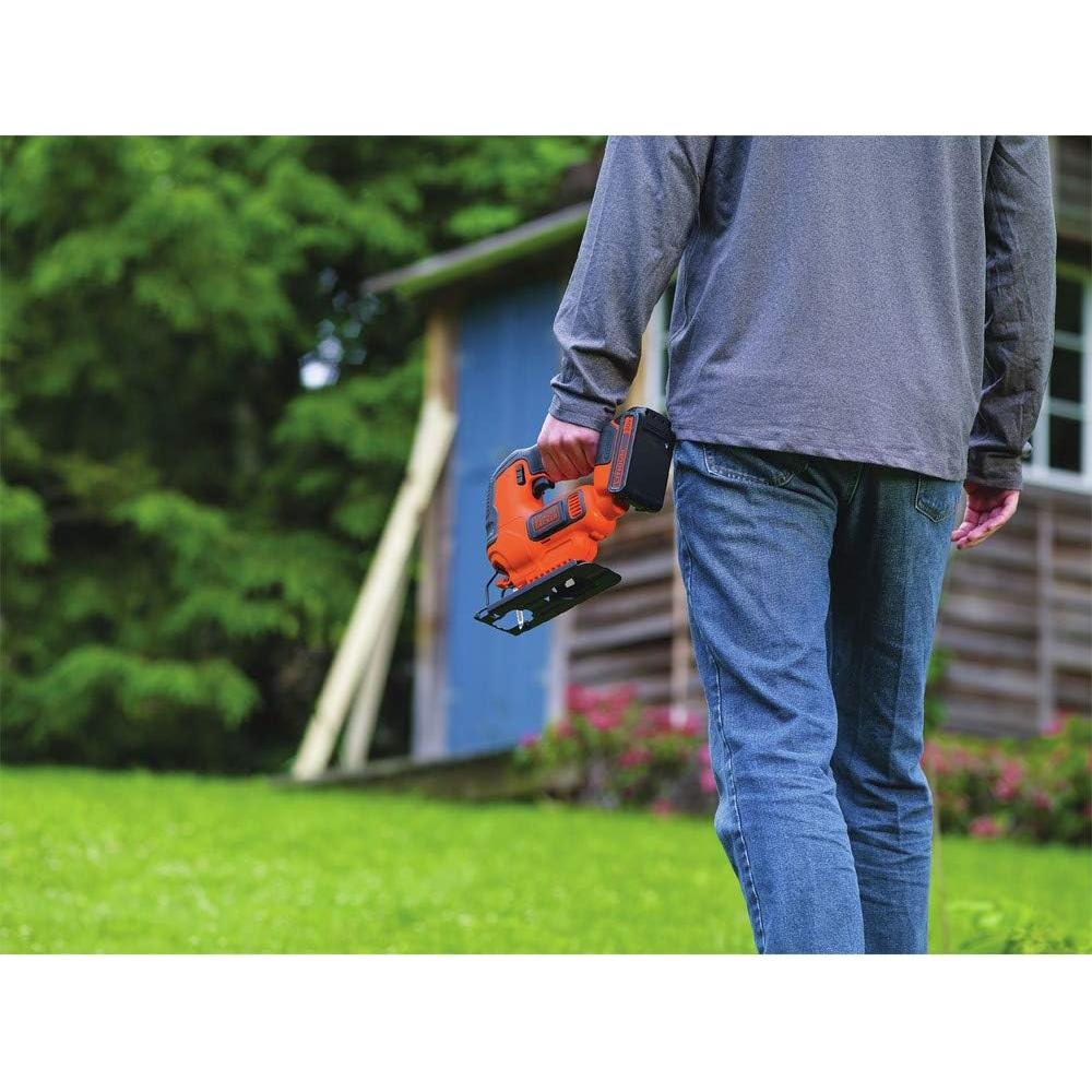 Sierra de calar inalámbrica BLACK+DECKER 20V MAX BDCJS20