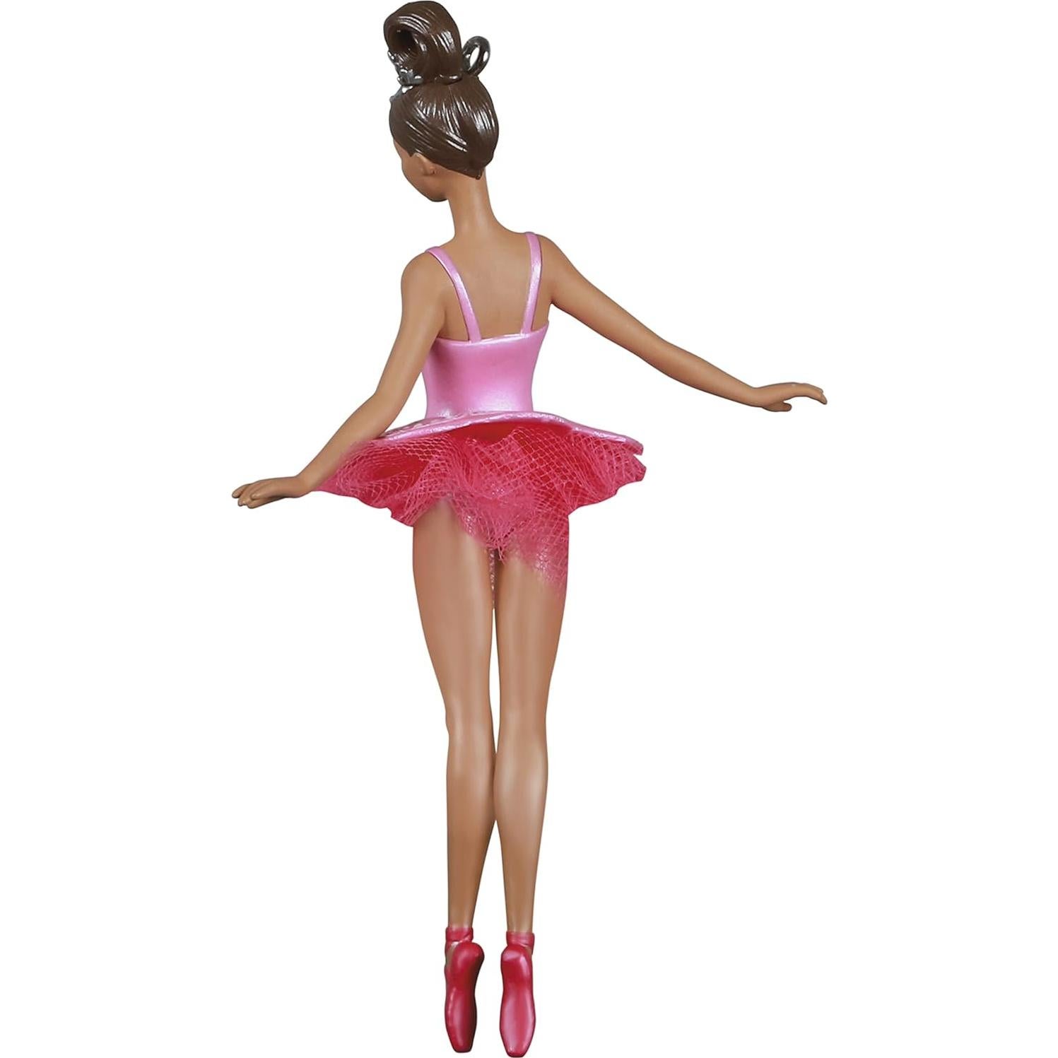 Adorno Navideño Hallmark 2021 Barbie Bella Bailarina 11.14 cm
