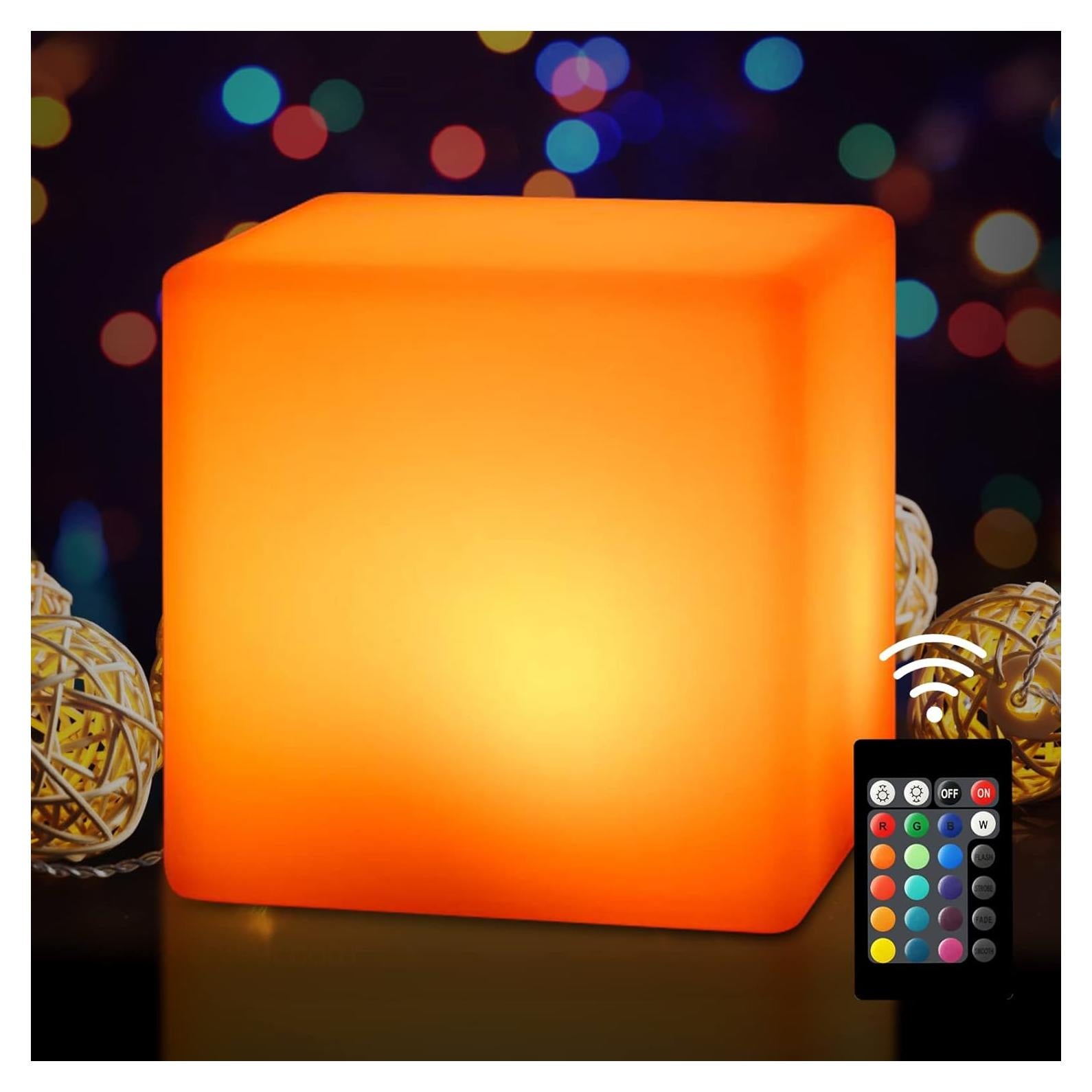 Cubo LED 17.78 cm Callyan RGB a Prueba de Agua con Control Remoto