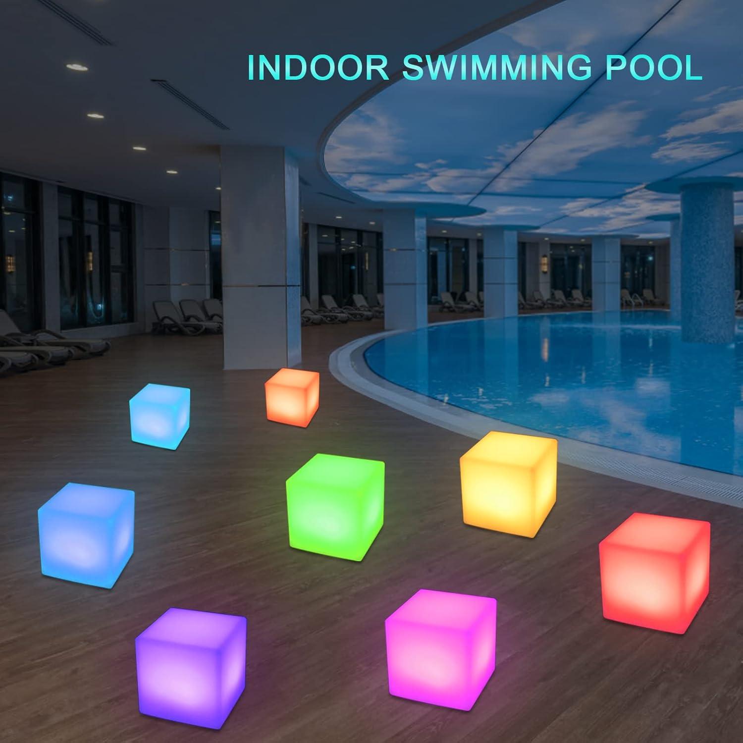 Cubo LED 17.78 cm Callyan RGB a Prueba de Agua con Control Remoto