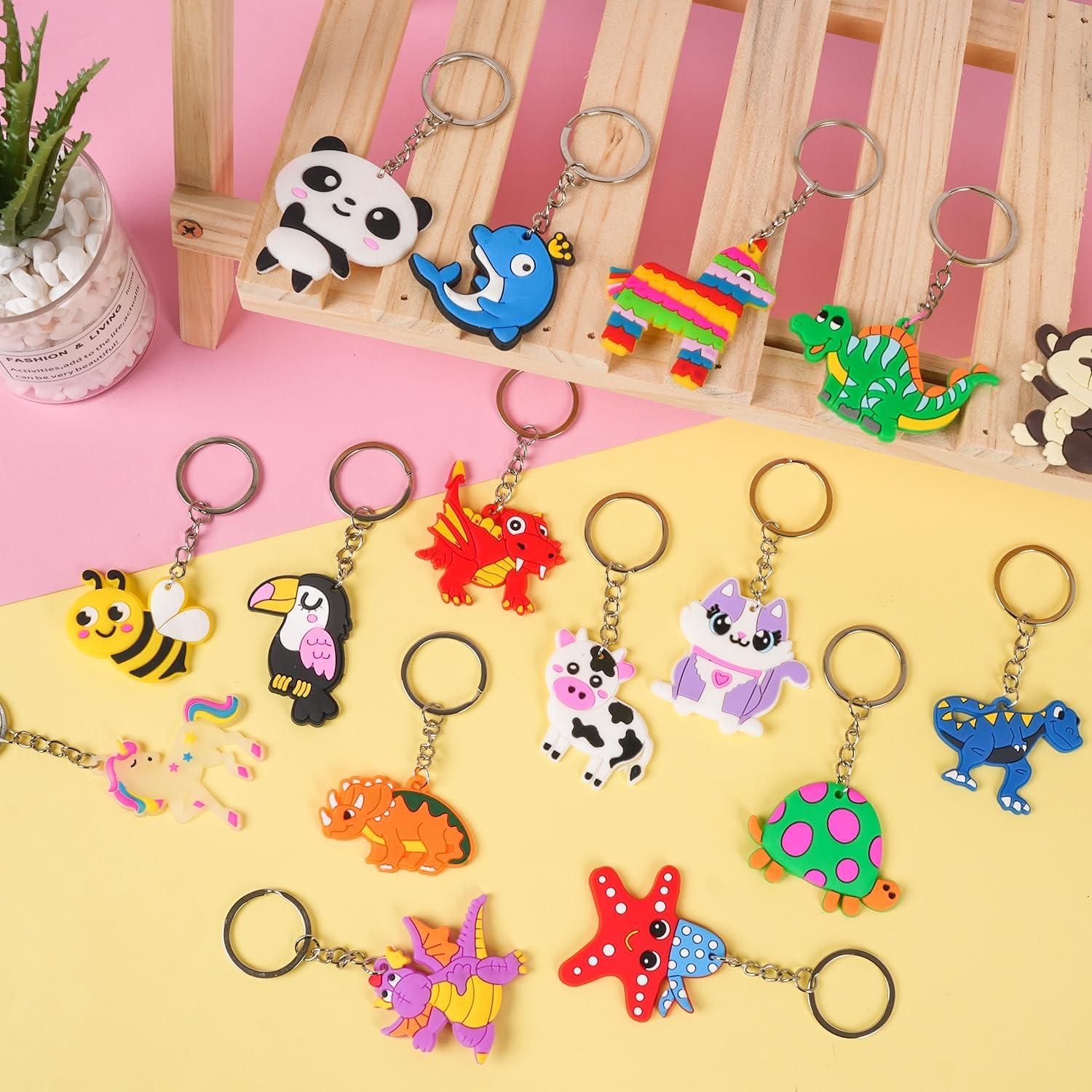 65 Llaveros de Caricatura DIZRNOI para Fiestas de Niños