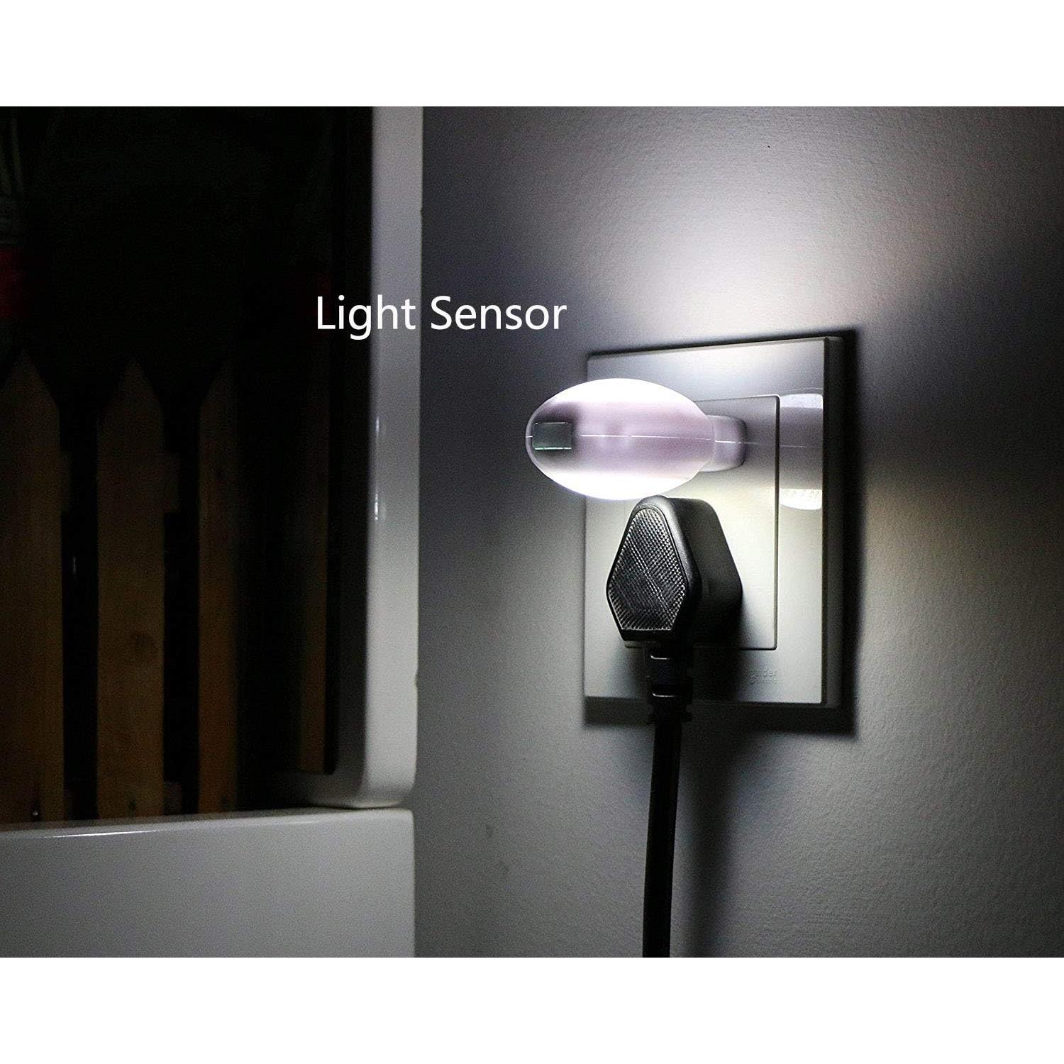 Paquete de 4 Luces Nocturnas LED Omeet 0.7W con Sensor