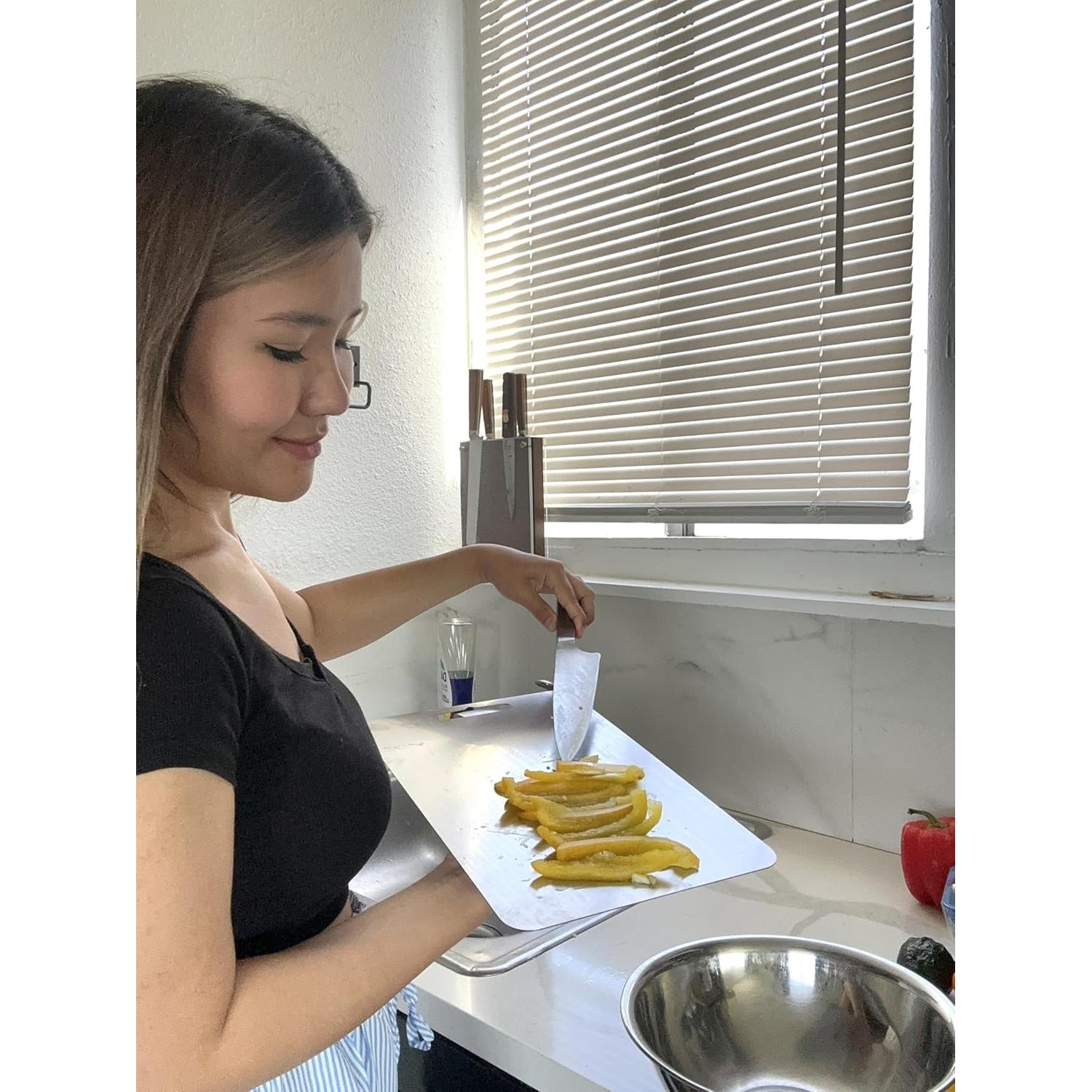 Tabla de Cortar de Titanio Titan Carve 34x22.9 cm Apta Lavavajillas