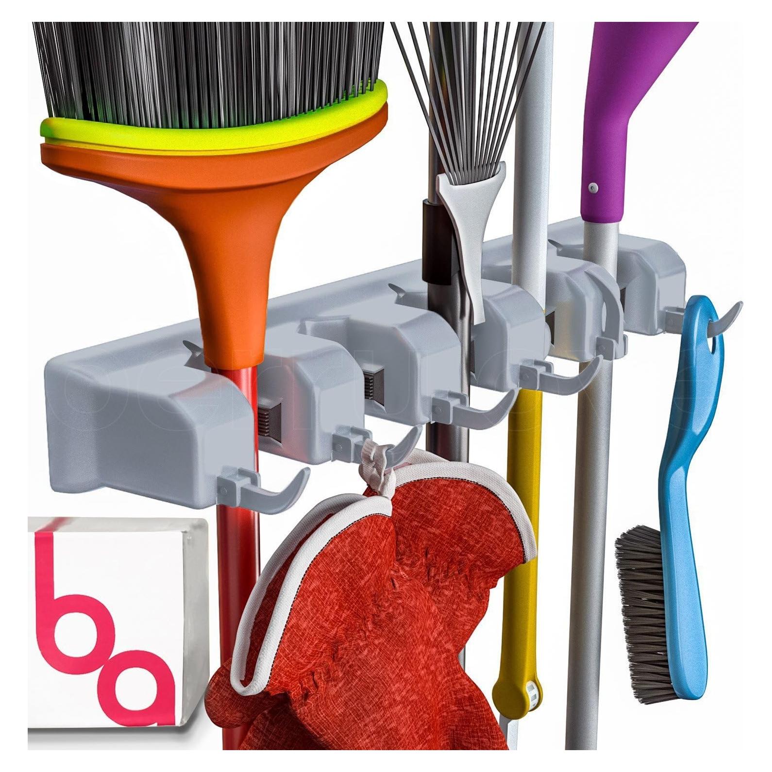 Soporte de Escobas Berry Ave Montado en Pared con 11 Ranuras