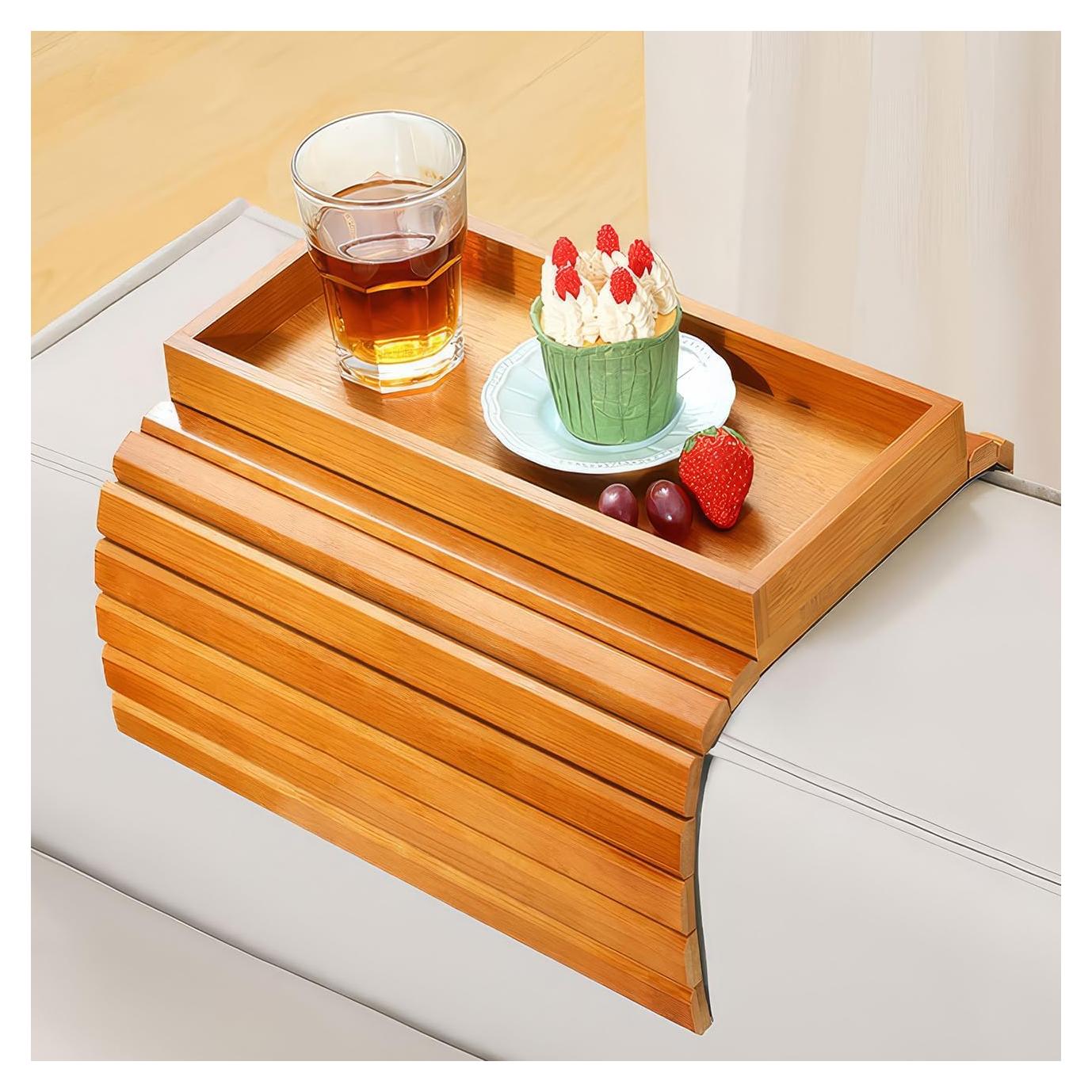 Mesa de bandeja para sofá Kssiaz de bambú antideslizante