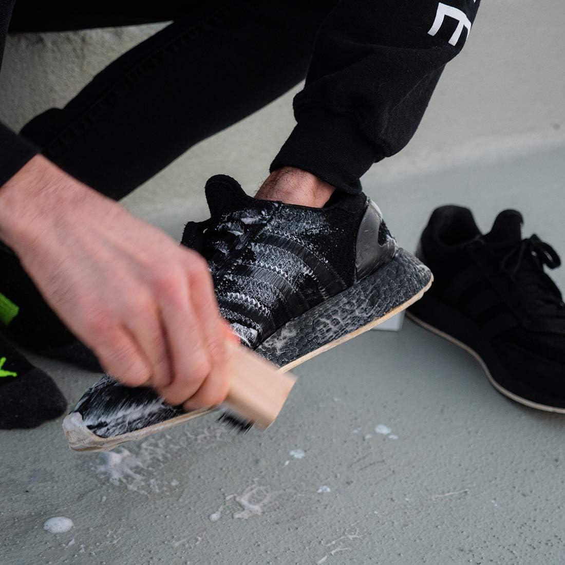 Kit de Limpieza de Zapatos Shoe MGK 4oz - Limpiador y Acondicionador