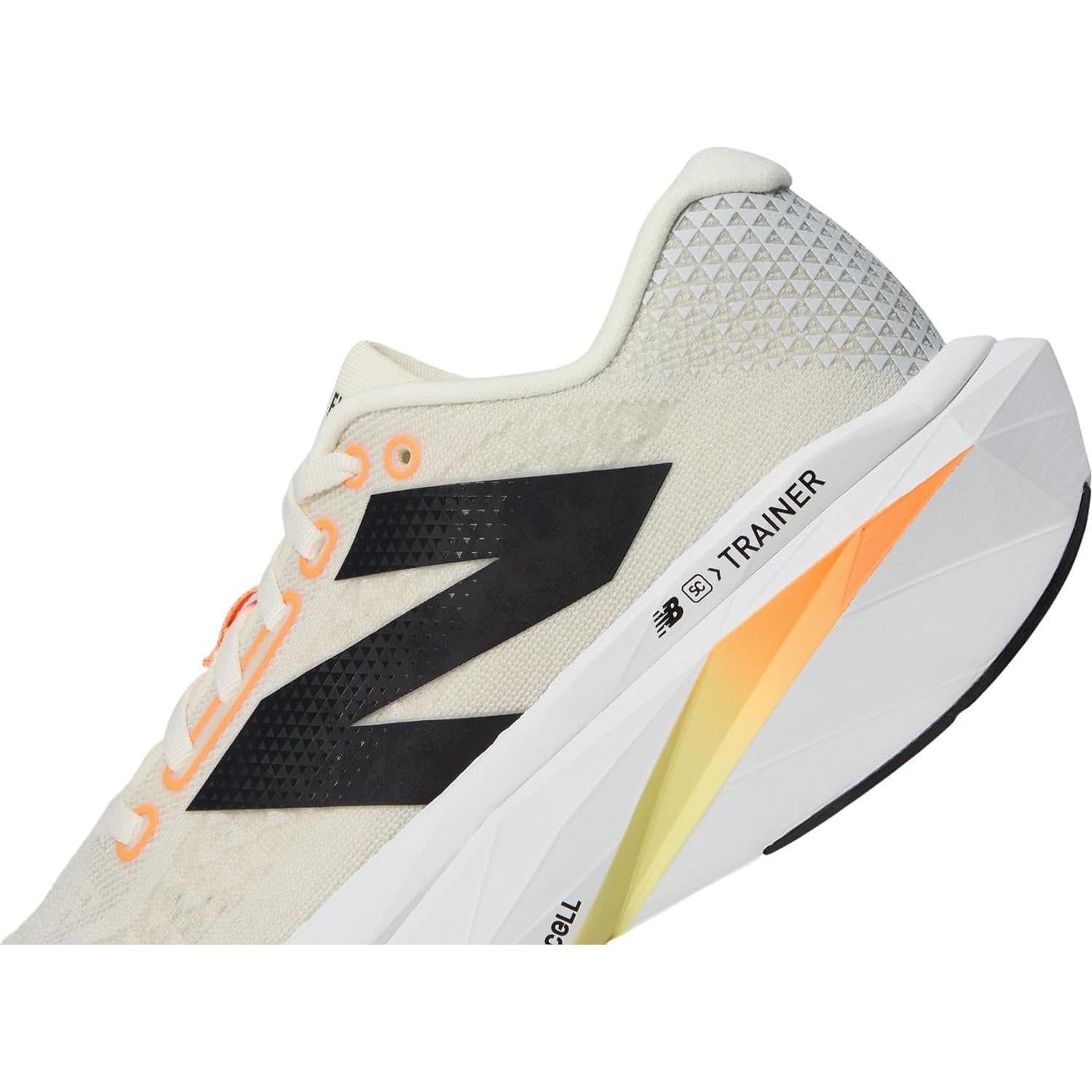 Zapatillas de Correr New Balance WRCXCA4 Mujeres 6 Angora/Mango