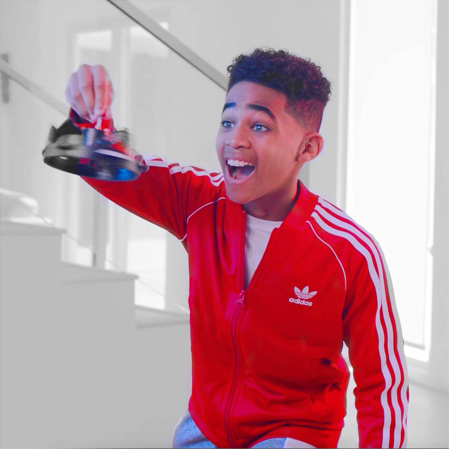 Dron Air Hogs Gravitor Control por Manos 4-10 Años