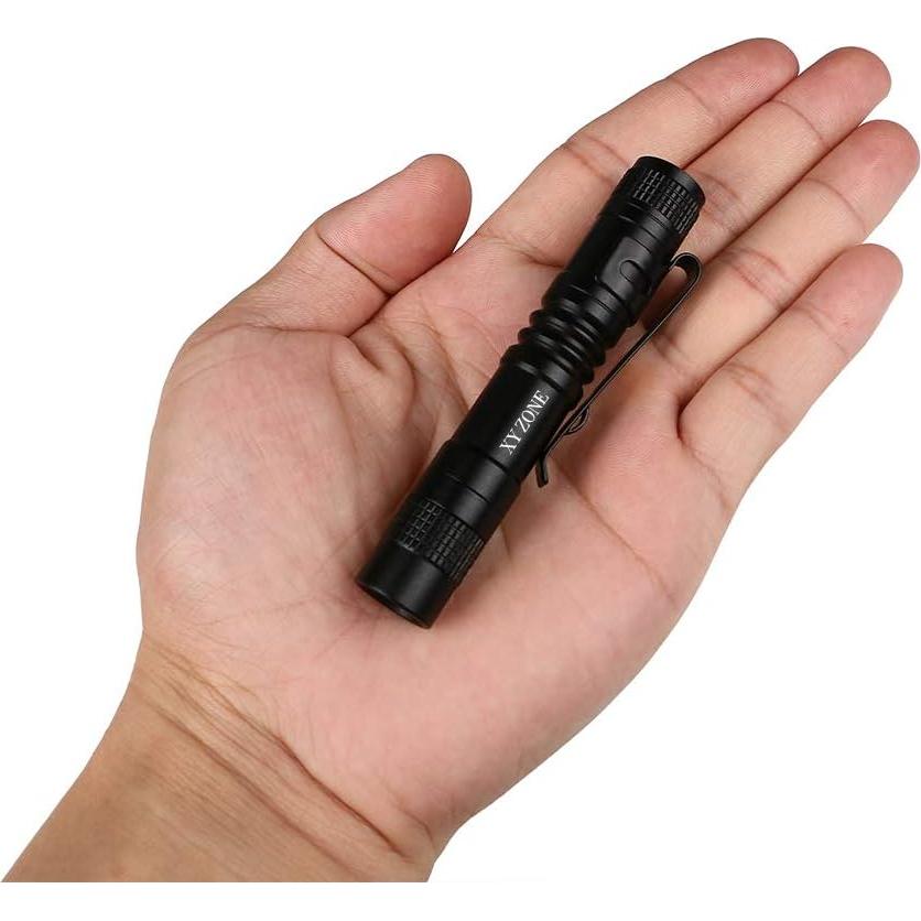 Linterna LED Mini Clip XY ZONE 1000 Lúmenes Resistente al Agua