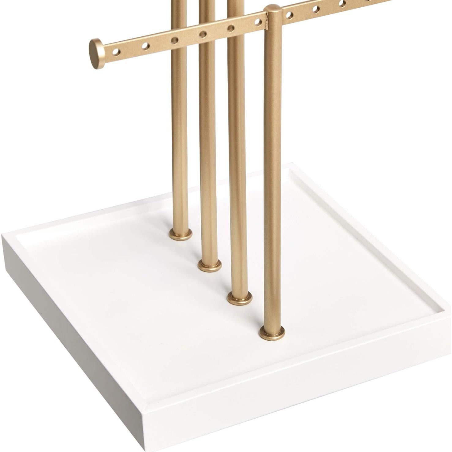 Soporte para Joyas 4 Niveles Amazon Basics - Blanco/Latón