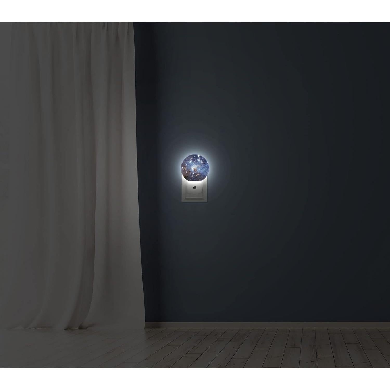 Luz Nocturna LED Axayaz Cielo Estrellado con Sensor Automático