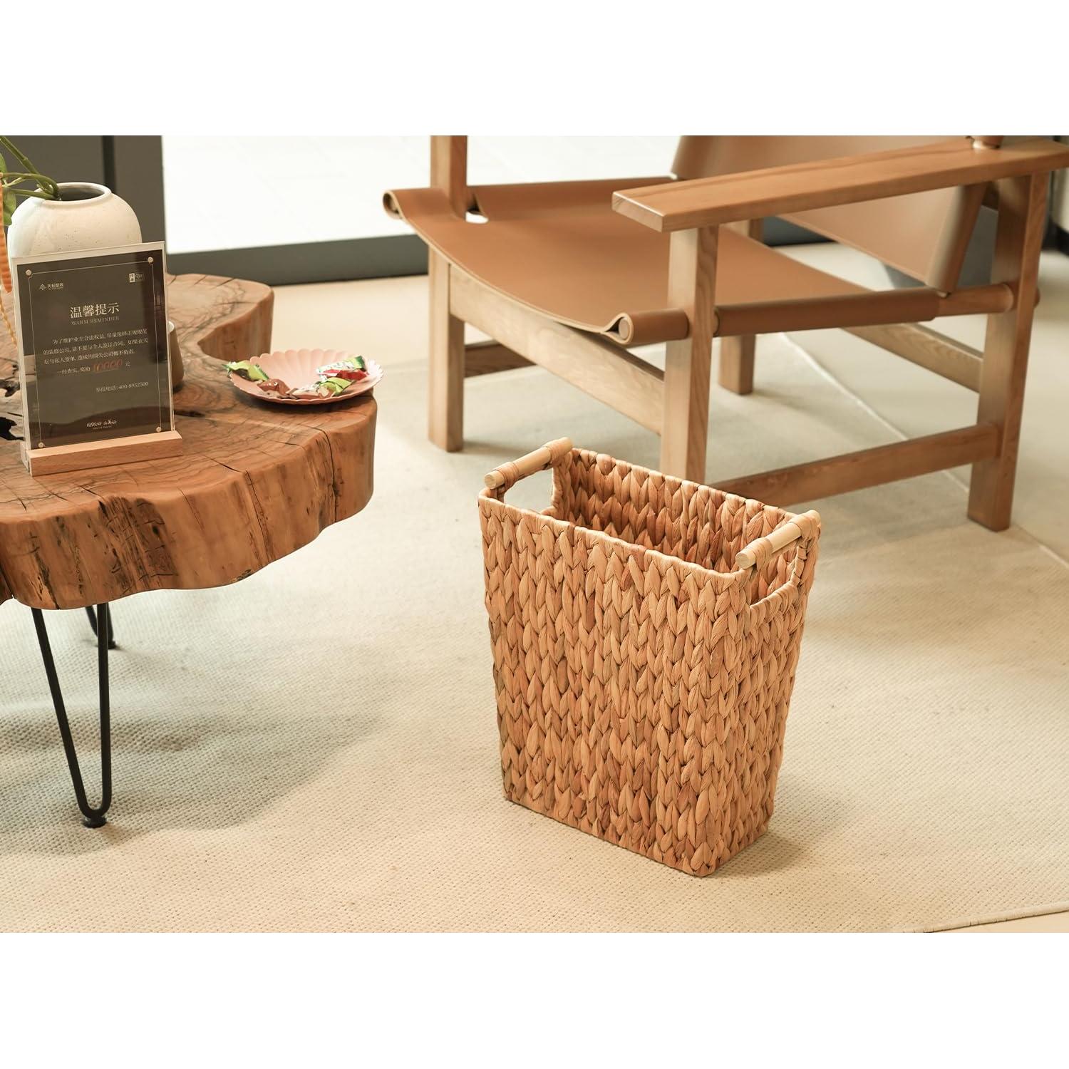 Cesta de Basura de Mimbre Coeusy 22L con Mango de Madera