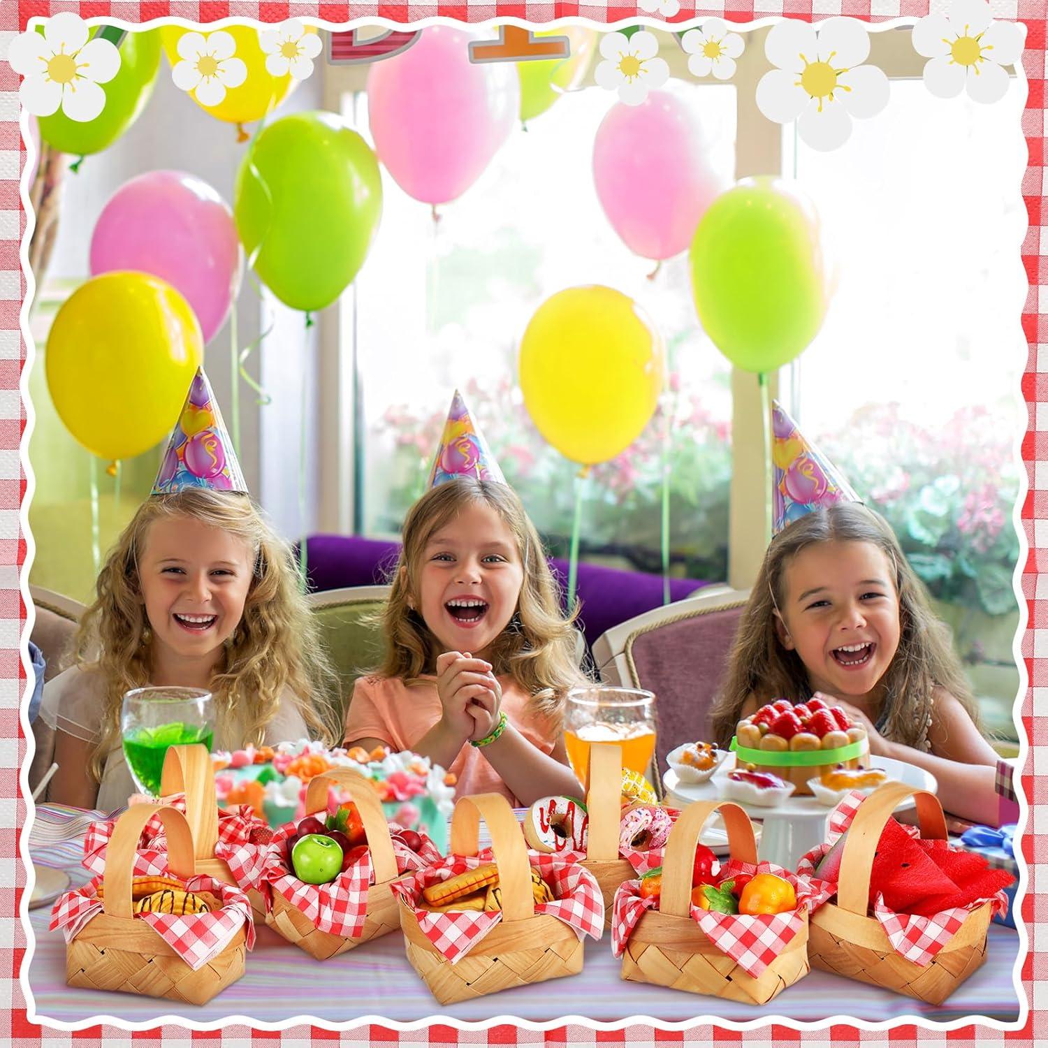 Mini Cestas de Madera Geelin 12 Pcs con 20 Servilletas Rojas