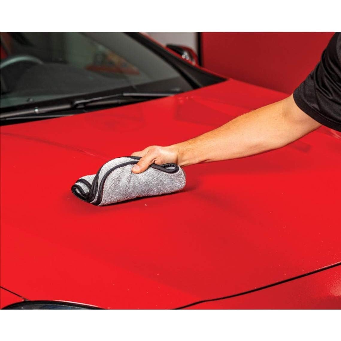 Griot's Garage Spray-On Car Wash for Vehicle Cleaning and Detailing, Rinseless and Waterless, No Hose and Bucket Needed, With Carnauba Wax Protection, 11066, One Gallon