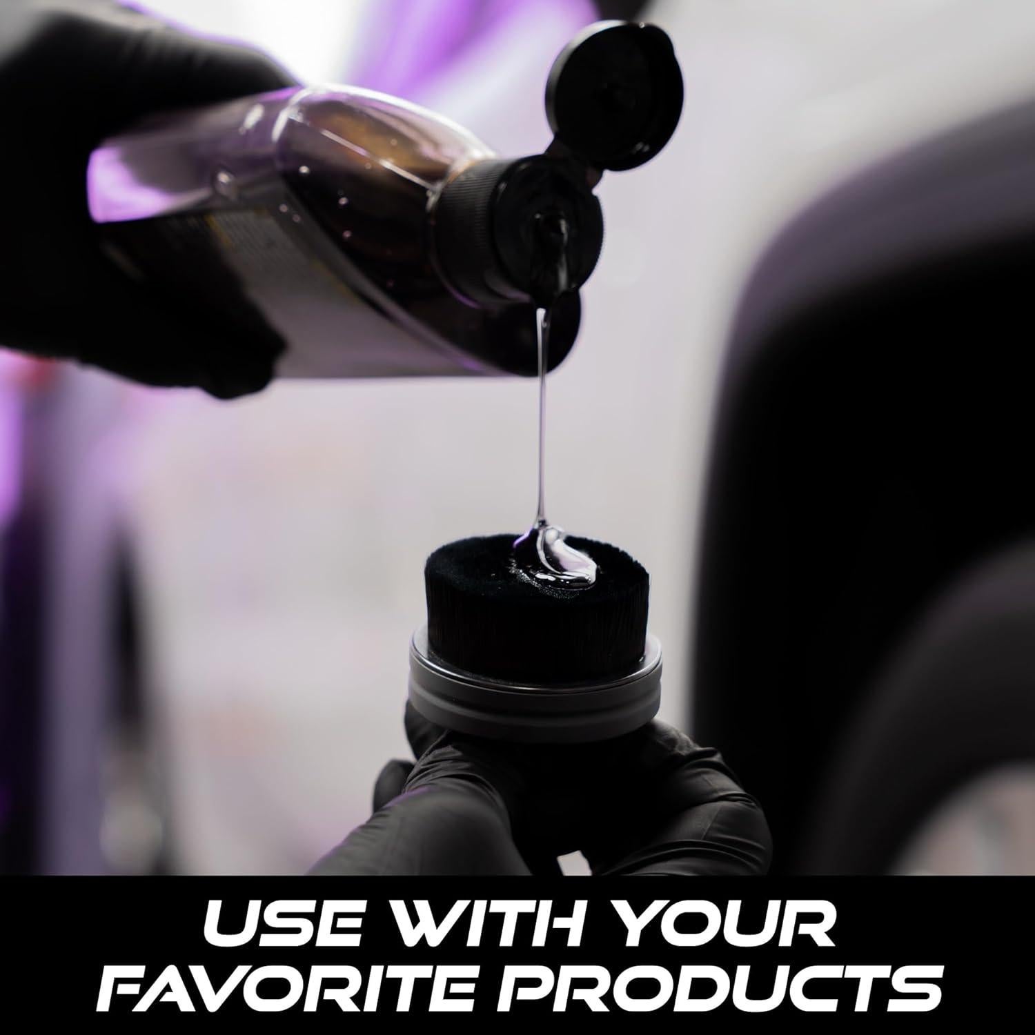 Cepillo Aplicador de Brillo para Neumáticos VIKING 5.8 cm