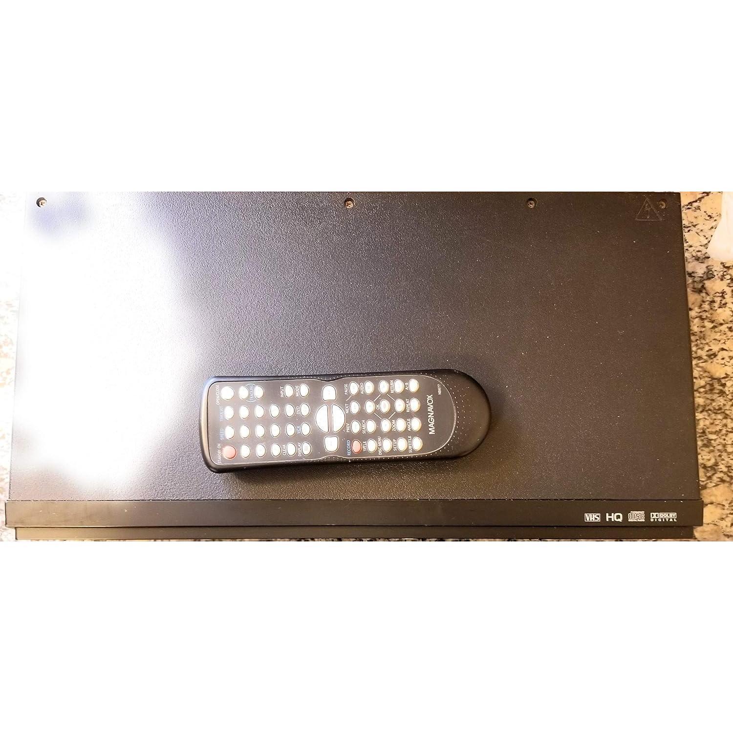 MAGNAVOX DV220MW9 DVD Player VCR Combo