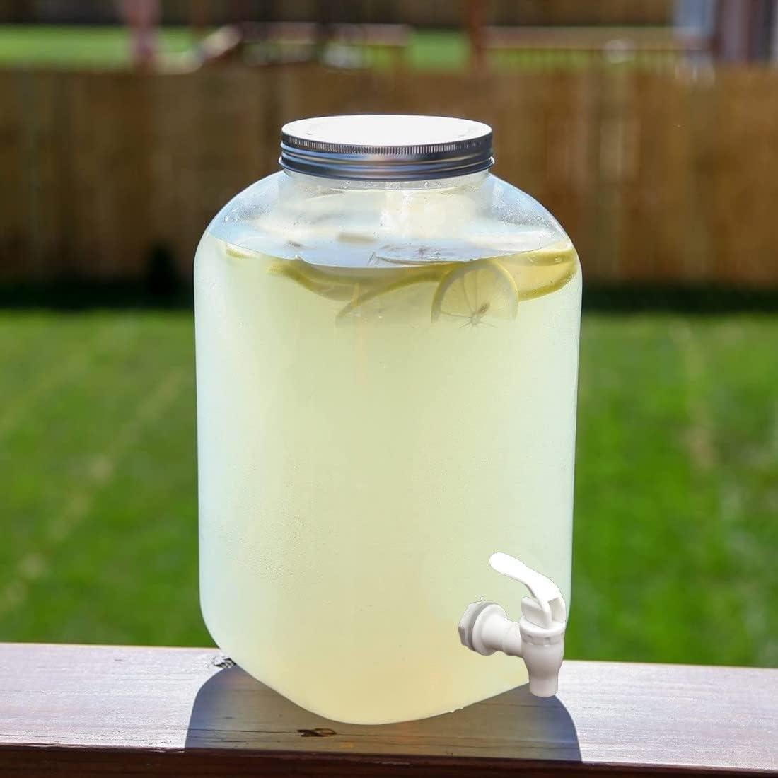 Dispensador de Bebidas de Plástico Lily's Home 7.57L - Juego de 2