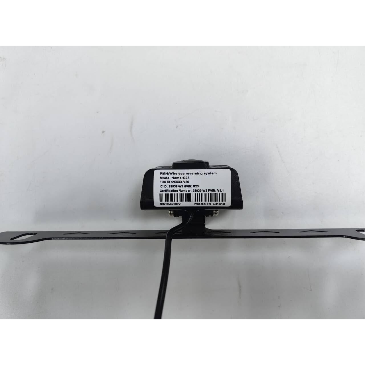 Cámara de Respaldo Inalámbrica AMTIFO A6 5" HD 1080P Impermeable