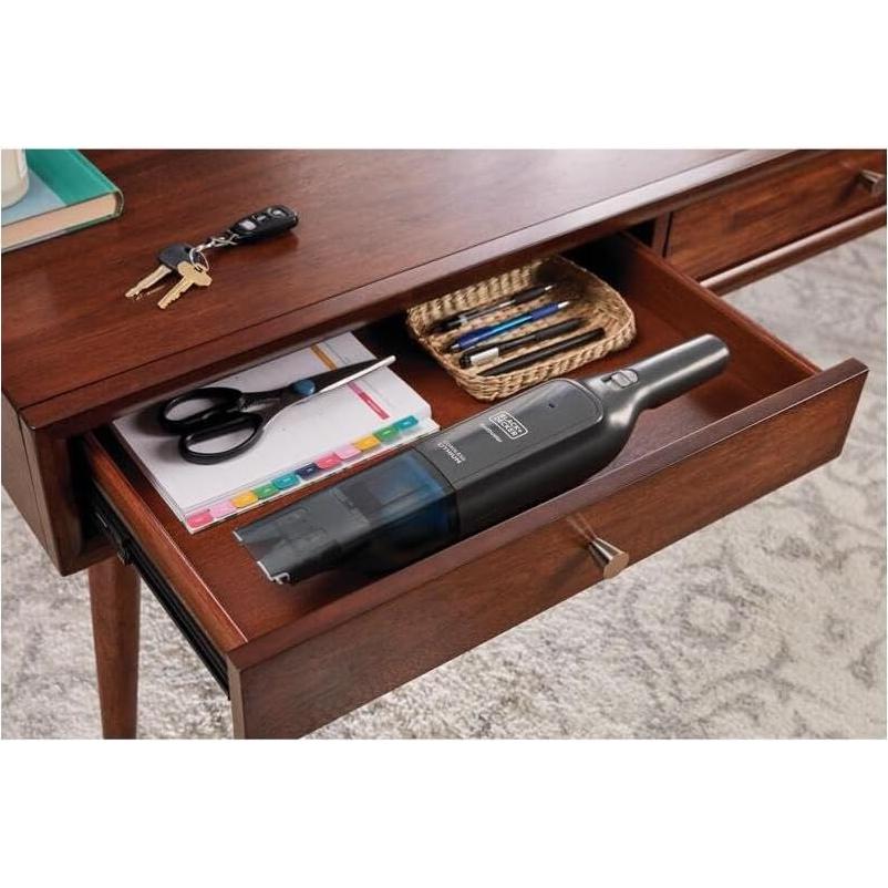 Aspiradora de Mano Inalámbrica BLACK+DECKER 12V Max Slim