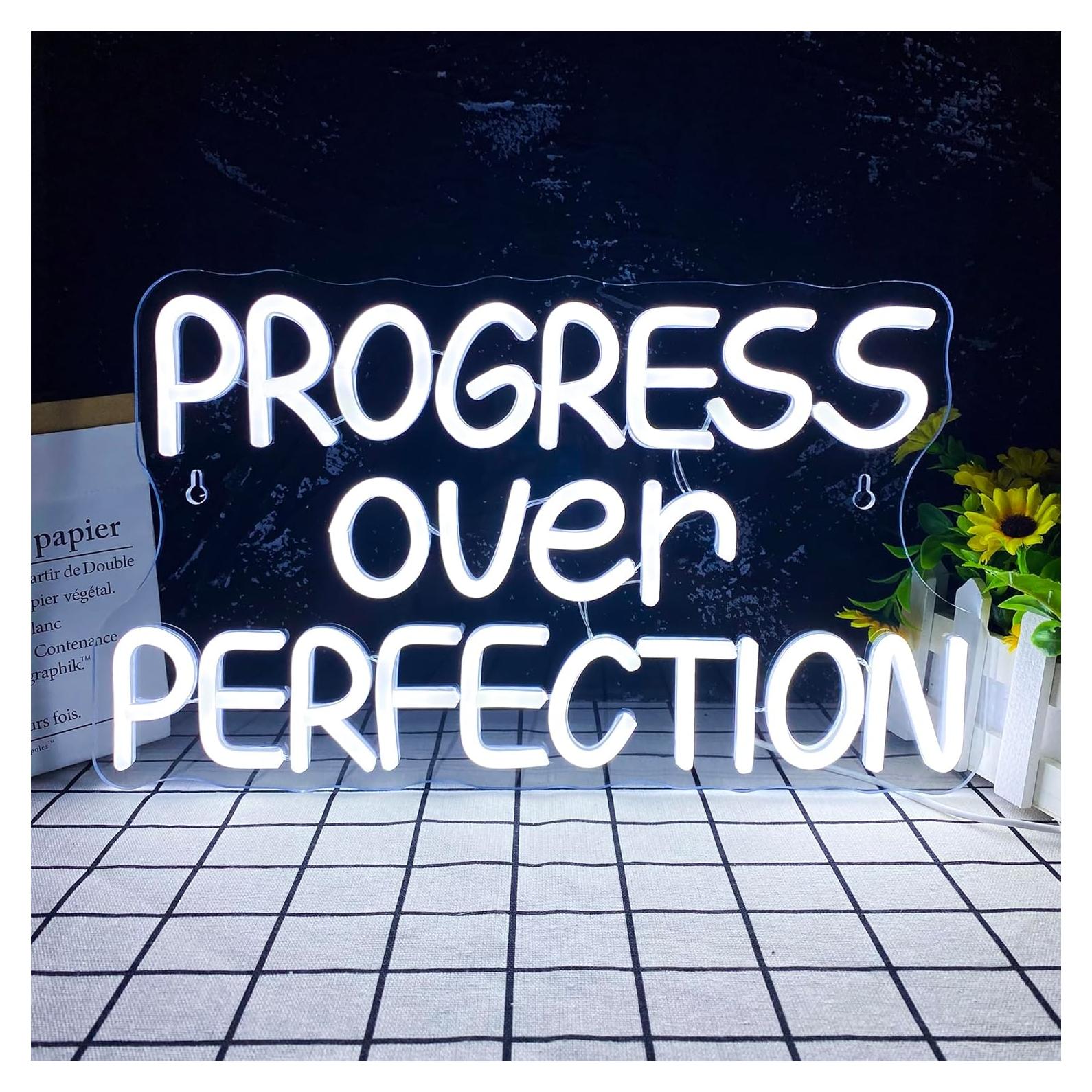 Luz de Neón Dimmable Gippro Progreso Sobre Perfección 15.7x22.9cm