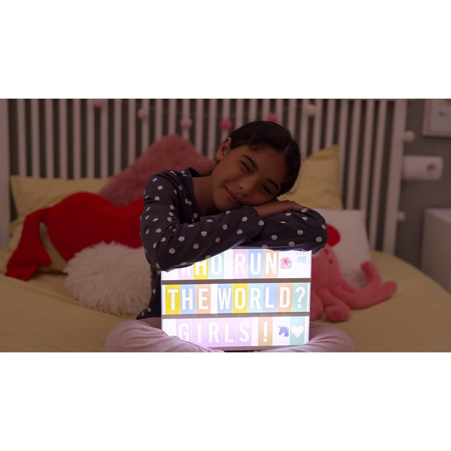 Caja de Luz LED Rosa con 400 Letras y Emojis - BONNYCO