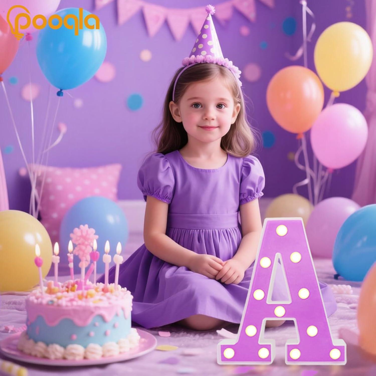 Luz LED Decorativa Letra L Pooqla Púrpura 22 cm