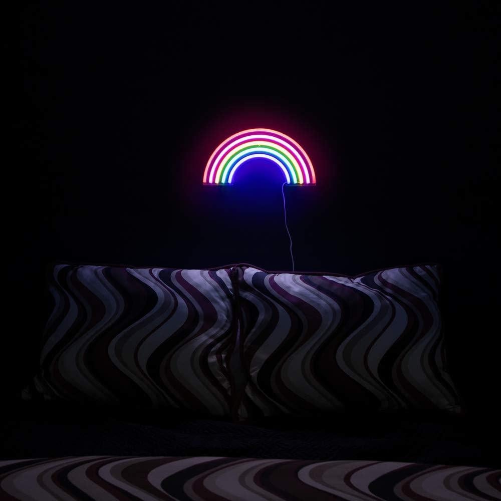 Letrero LED Arcoíris Multicolor Isaac Jacobs 38.1 cm x 19.05 cm