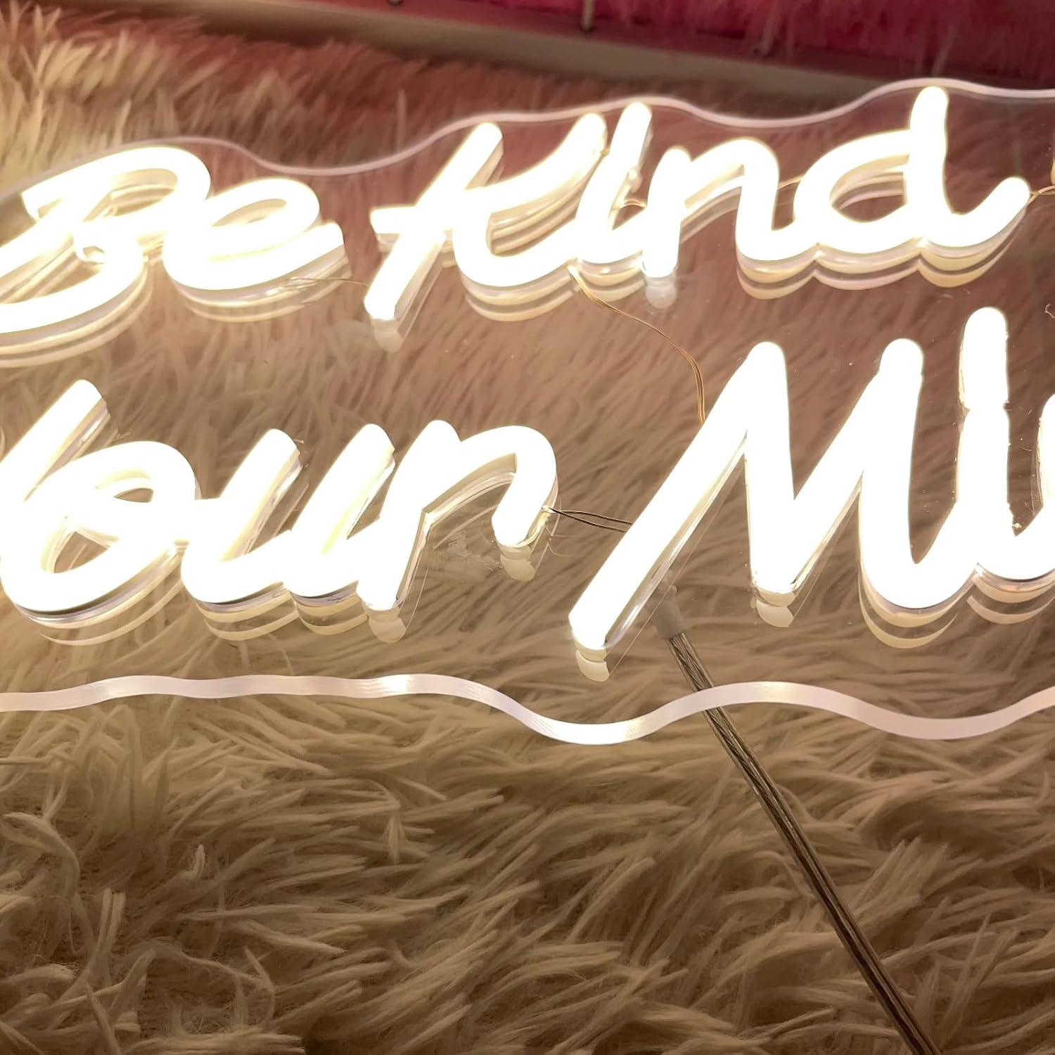 Letrero de Neón LED 'Sé amable con tu mente' 40x23 cm