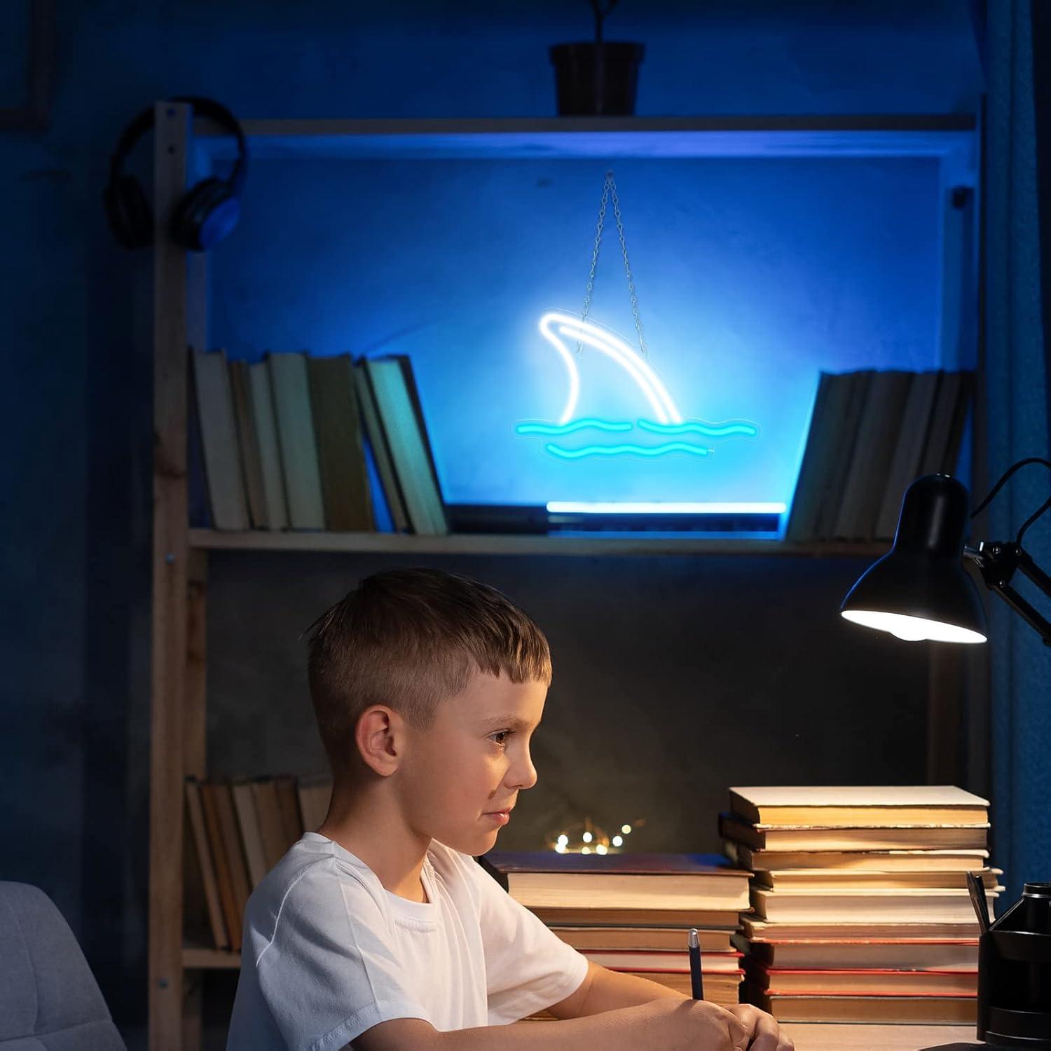 Luz de Neón de Tiburón LED Riakrum 38.5x24 cm Decorativa