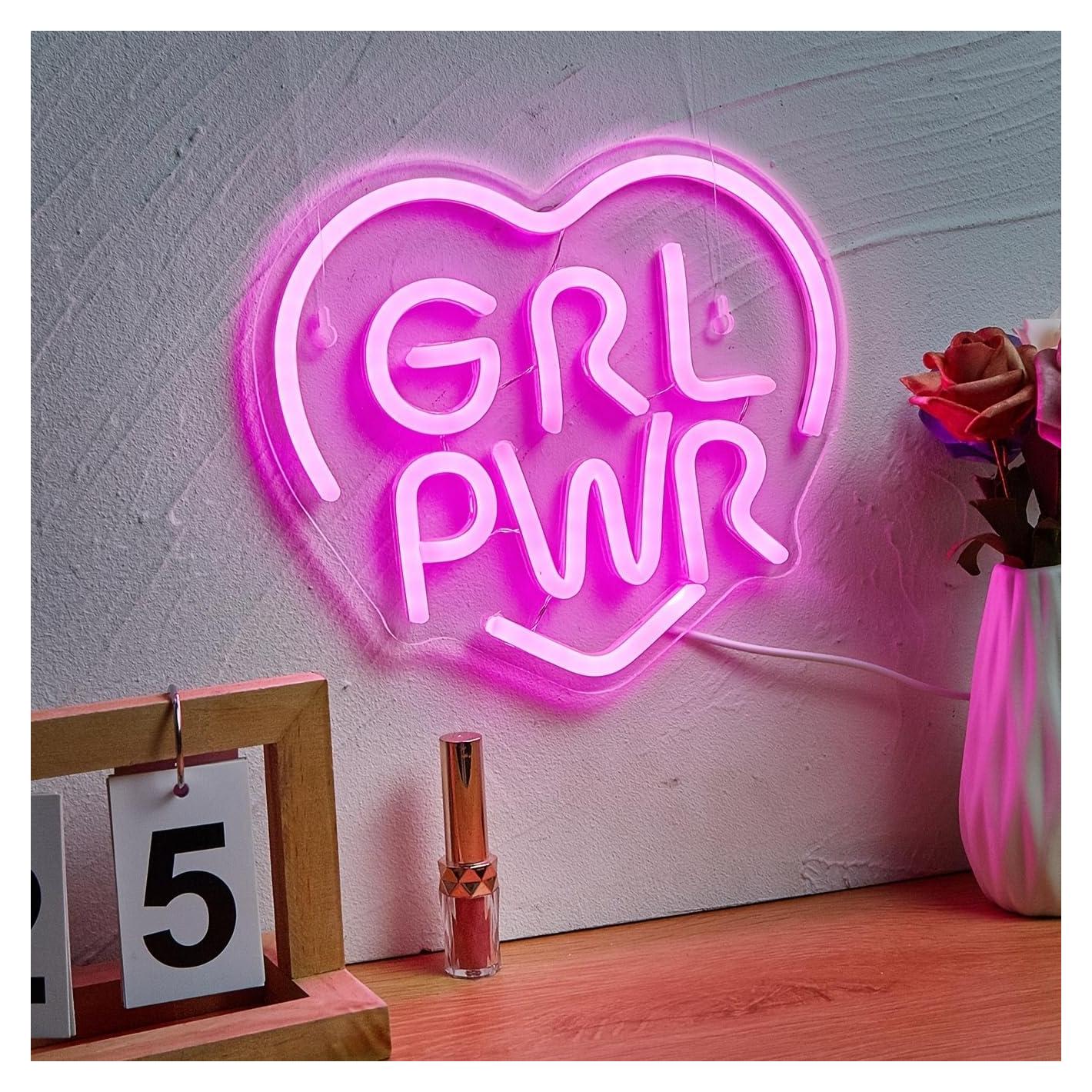 Luz de Neón LED Poder Femenino Cusgazy 22.5x20 cm USB