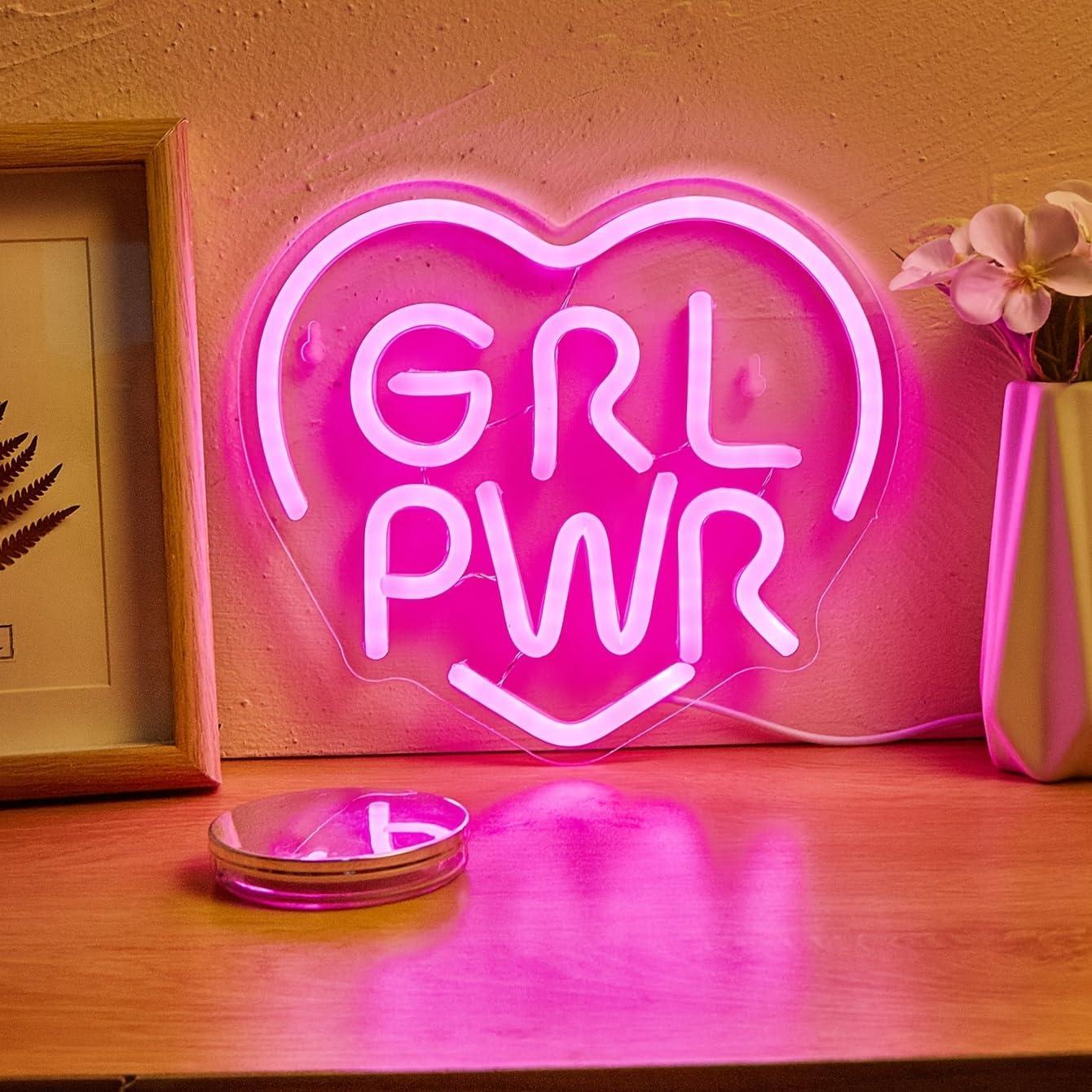 Luz de Neón LED Poder Femenino Cusgazy 22.5x20 cm USB