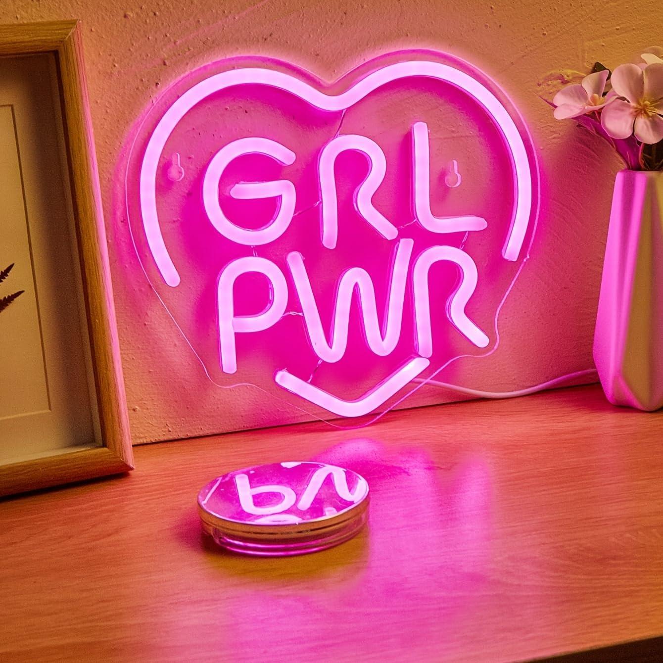 Luz de Neón LED Poder Femenino Cusgazy 22.5x20 cm USB