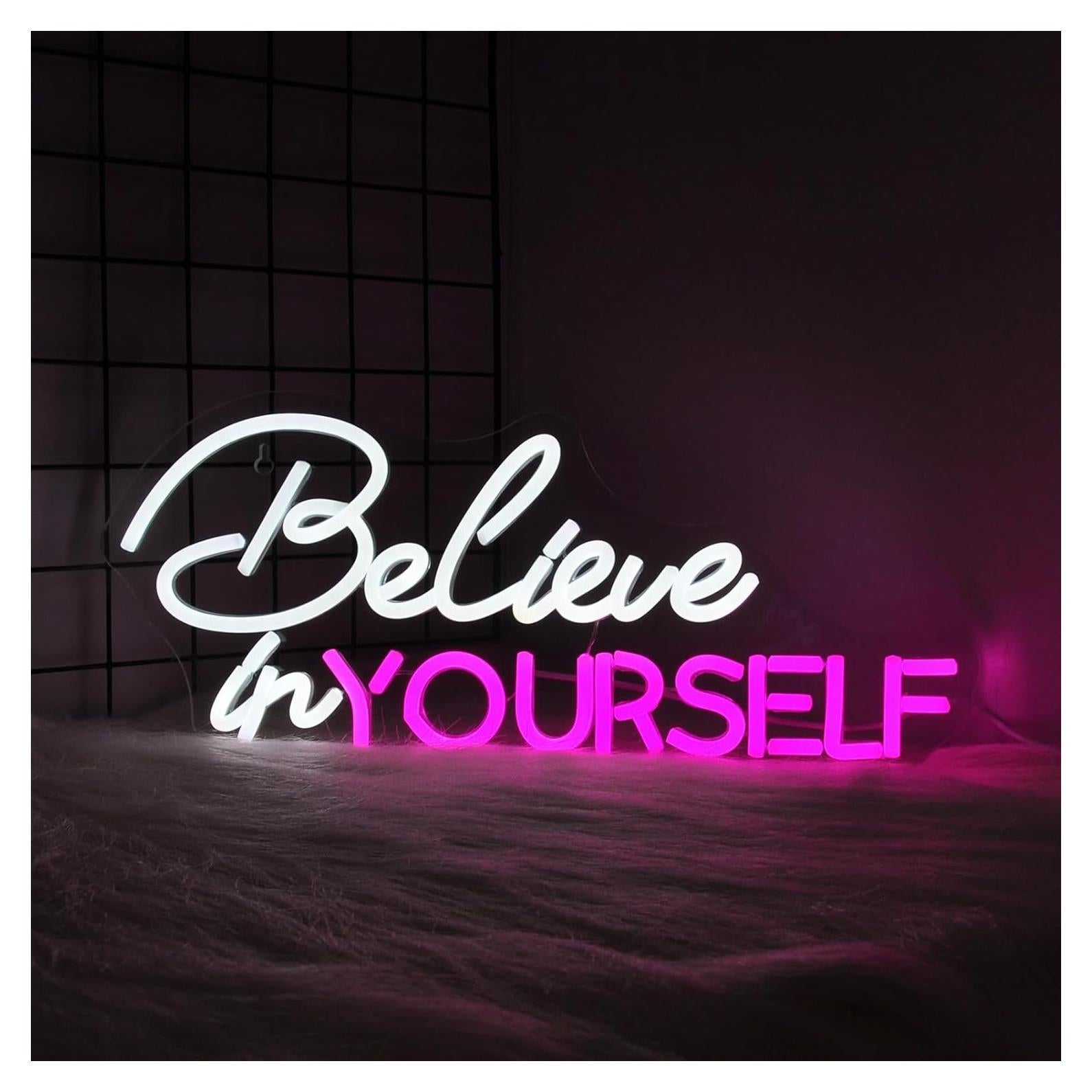 Luz LED Neon Cree en Ti Mismo 18x42 cm USB Decorativa