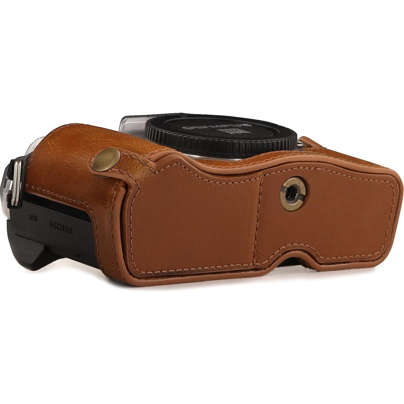 Funda de Cuero MegaGear para Olympus OM-D E-M10 III - Marrón Claro